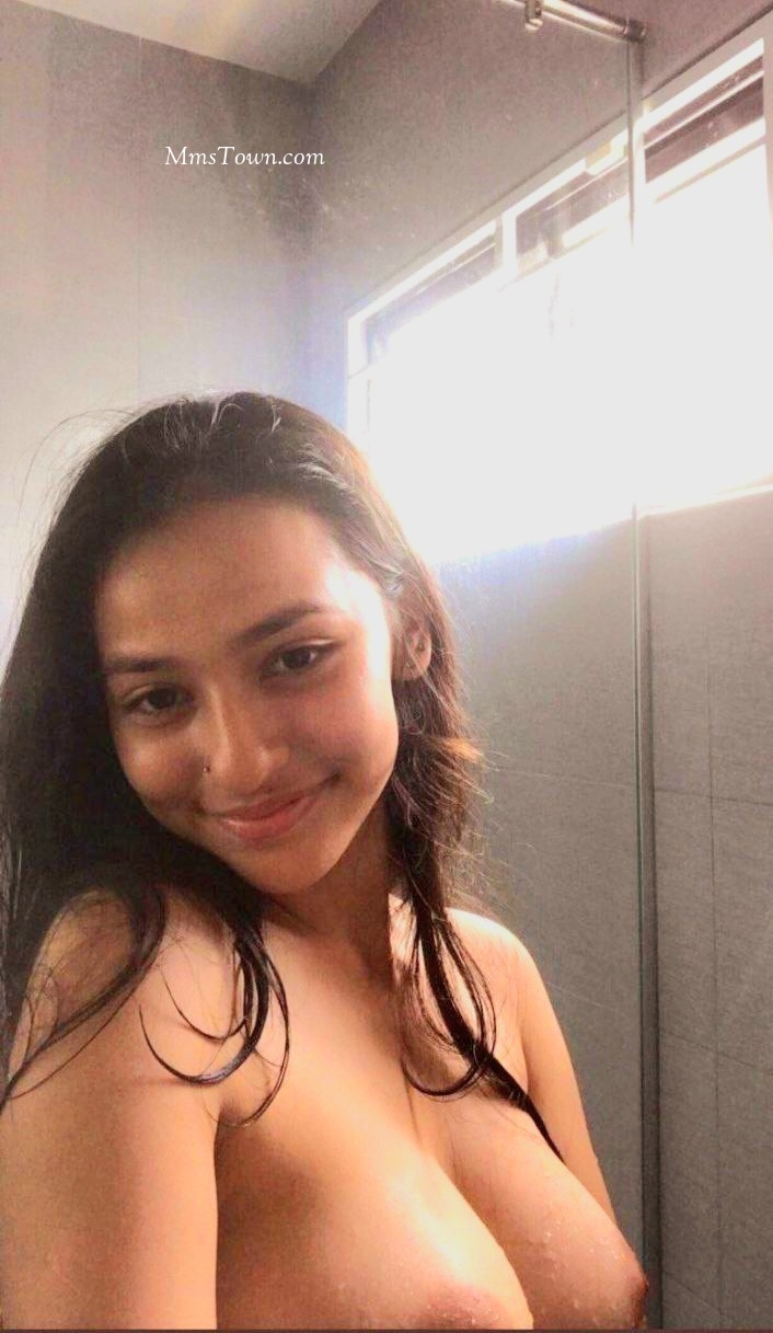 Indian Influencer HD Naked Pics