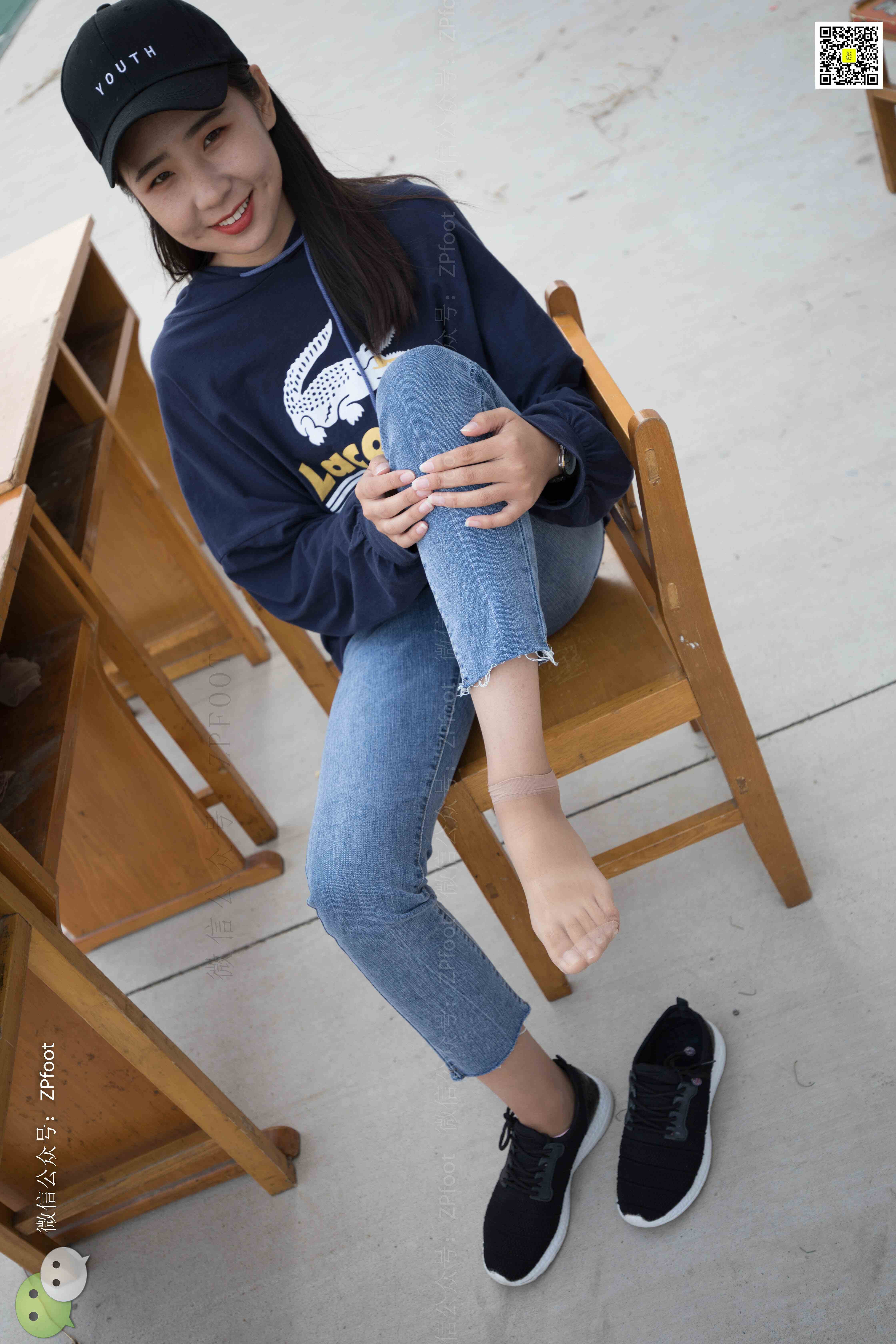 China Beauty Legs and feet 1177