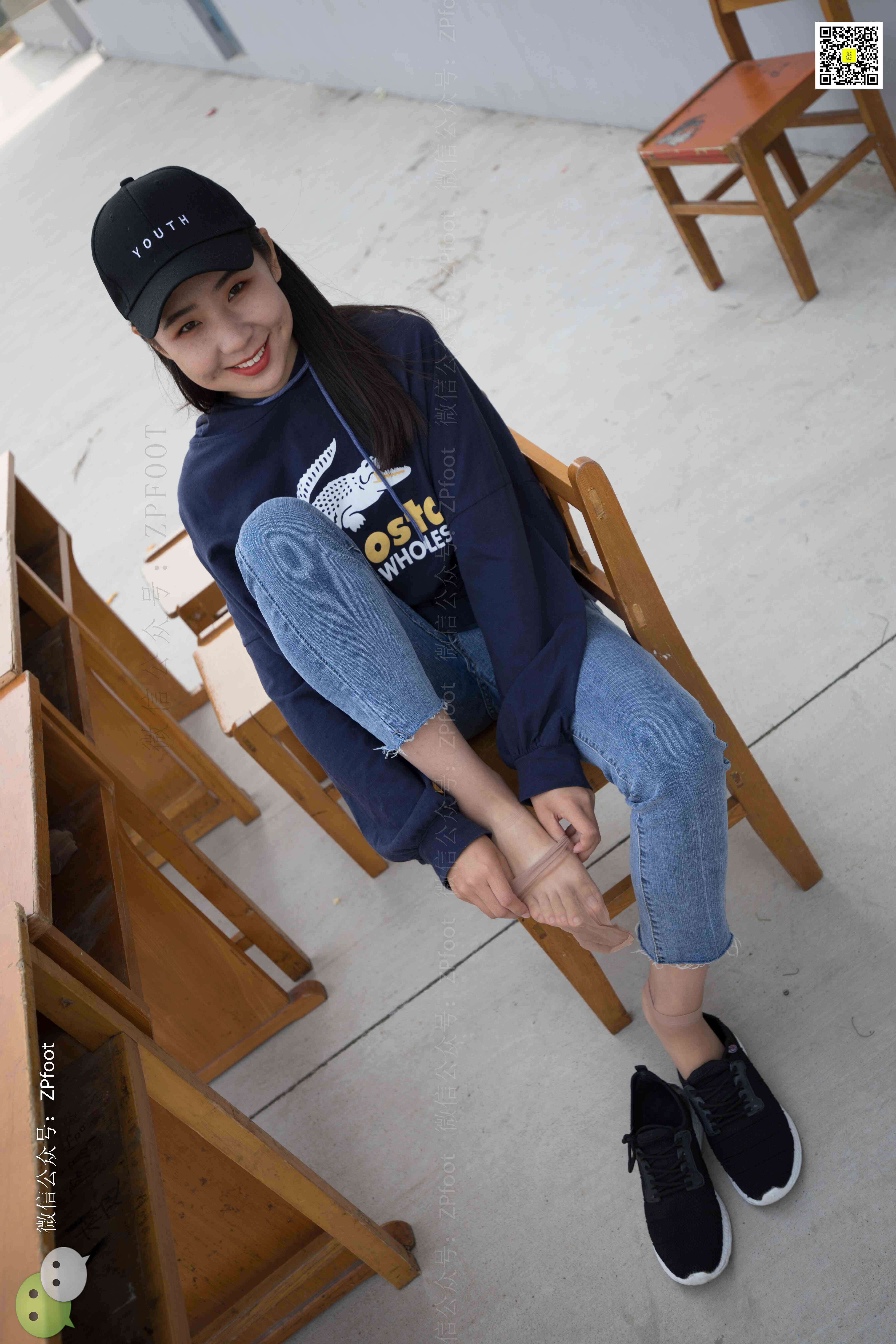 China Beauty Legs and feet 1177