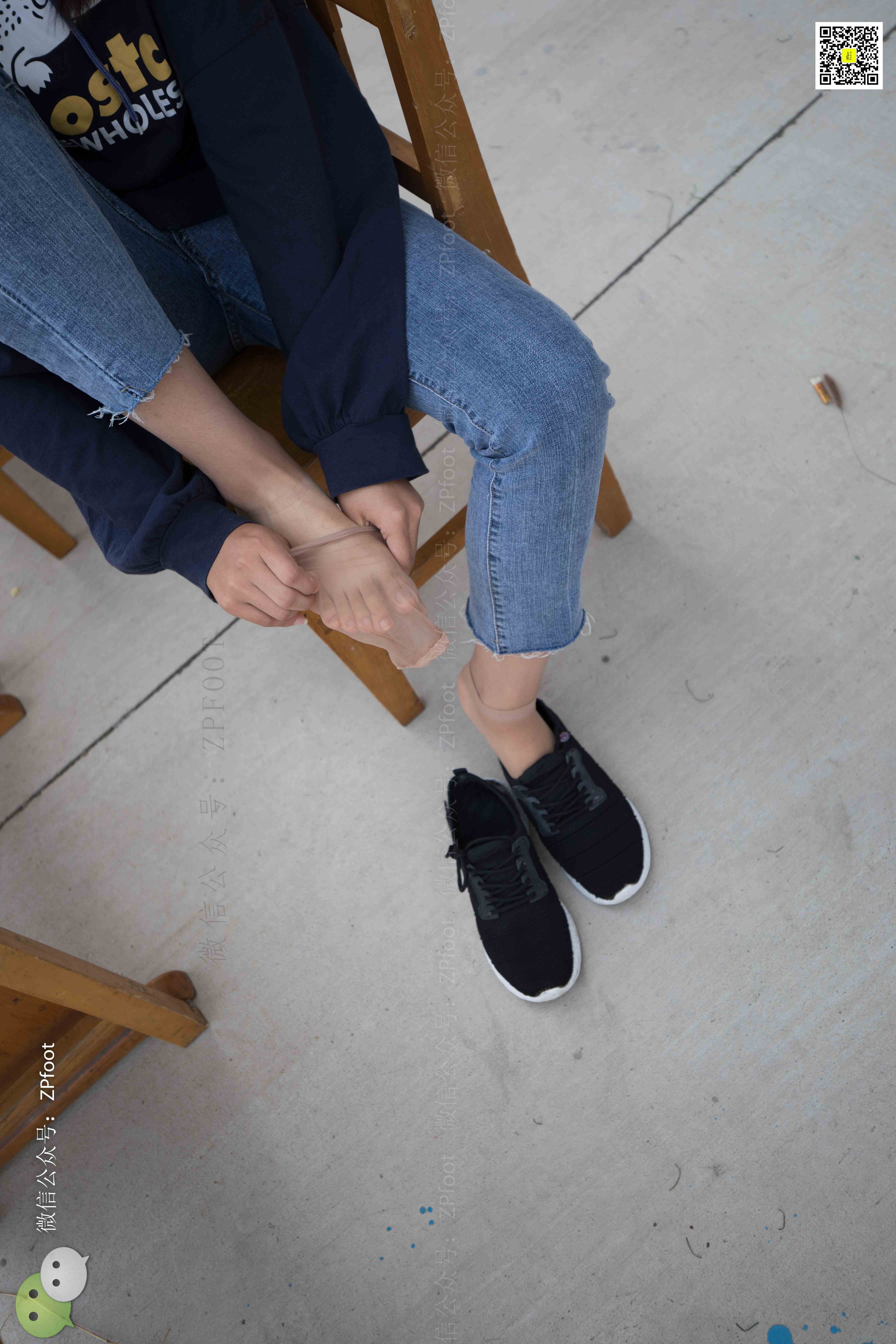 China Beauty Legs and feet 1177