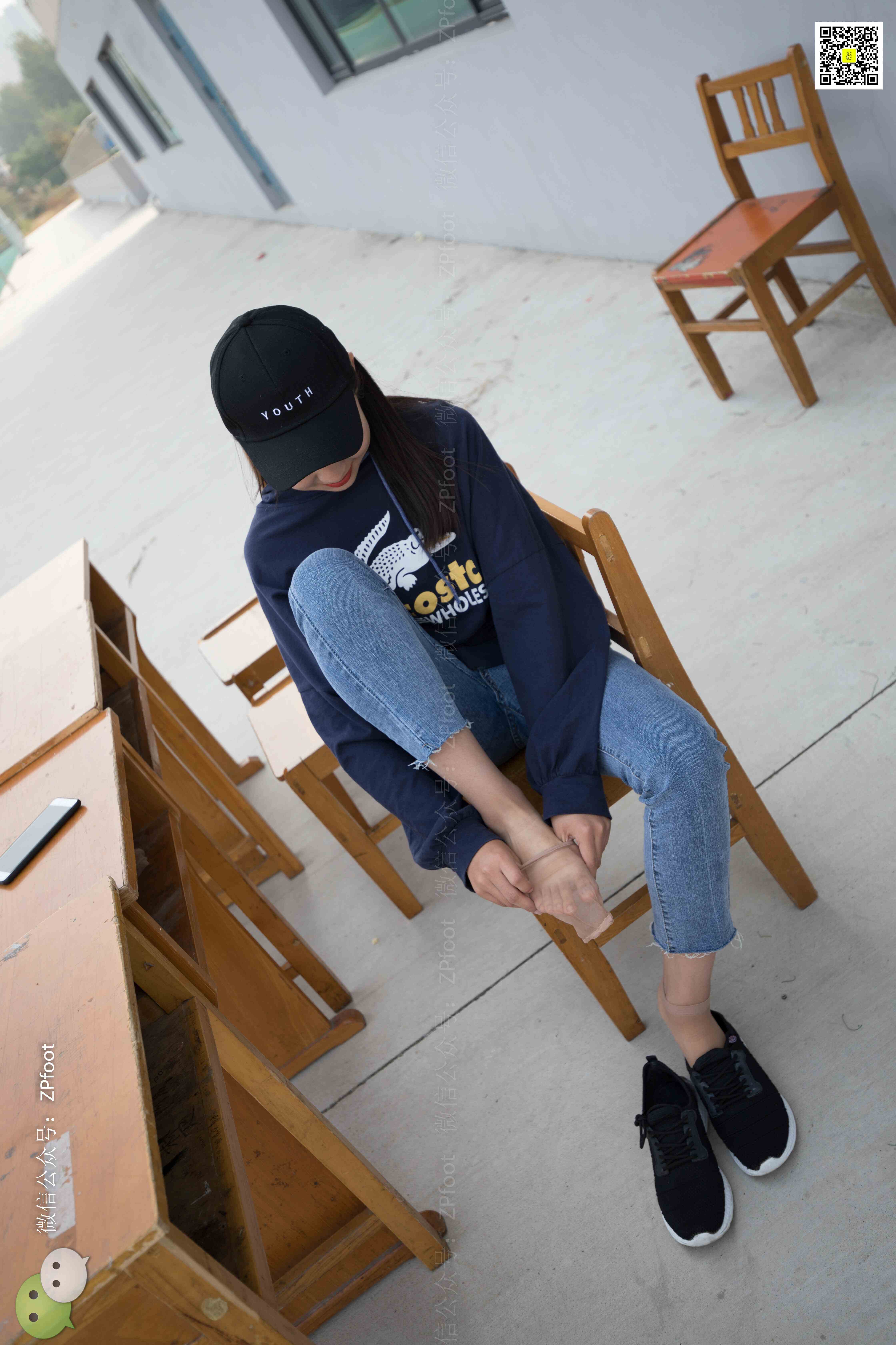 China Beauty Legs and feet 1177