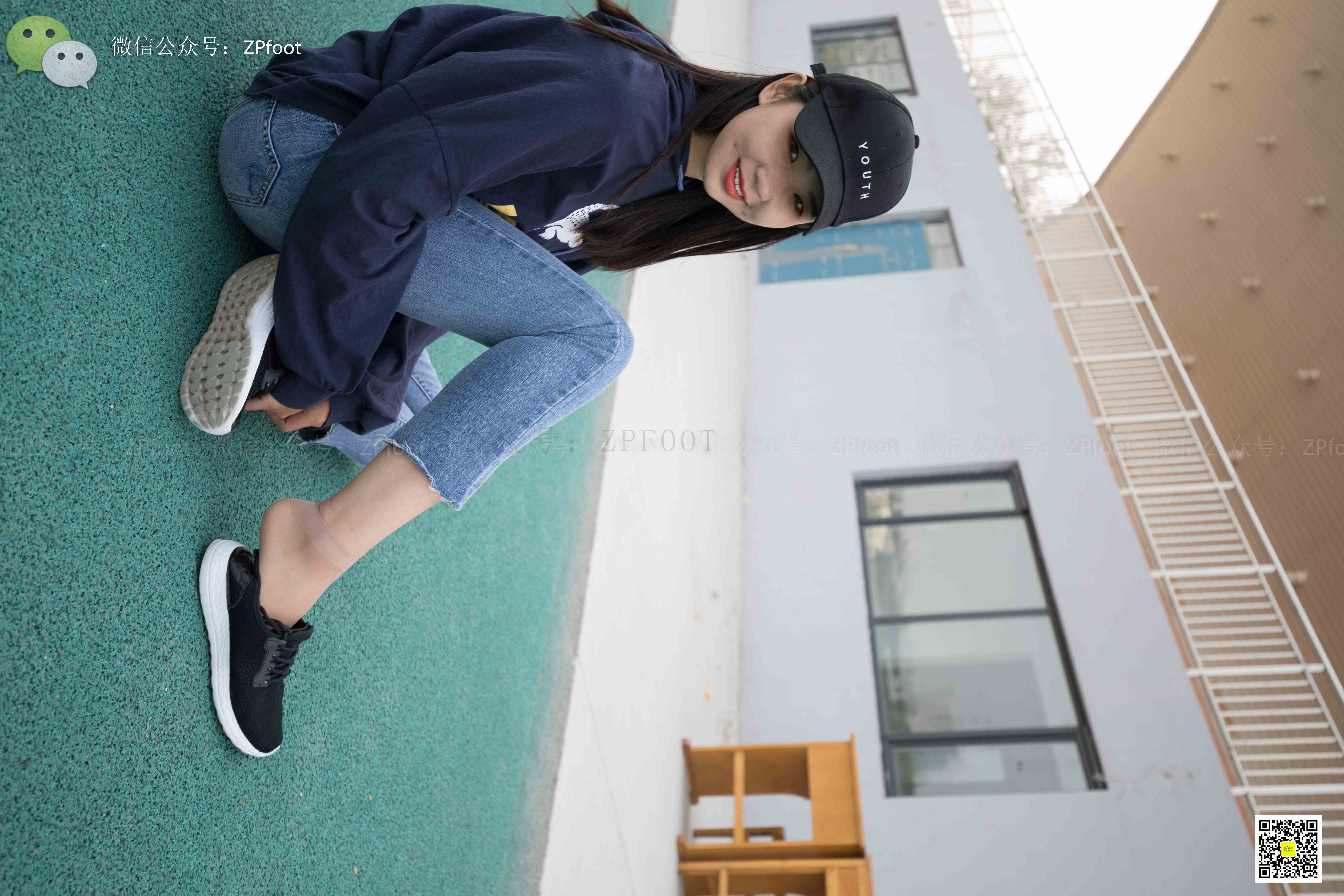 China Beauty Legs and feet 1177