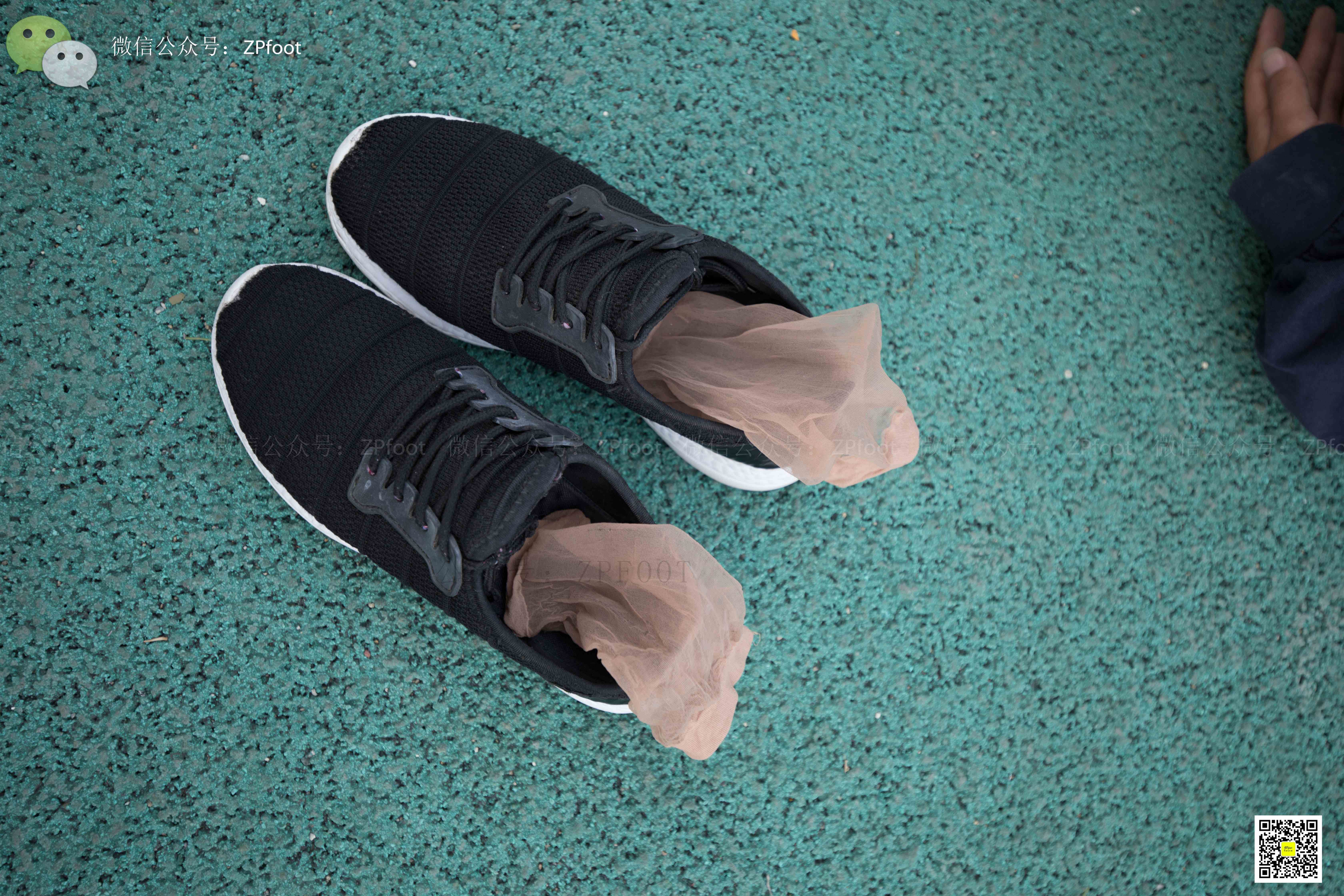 China Beauty Legs and feet 1177