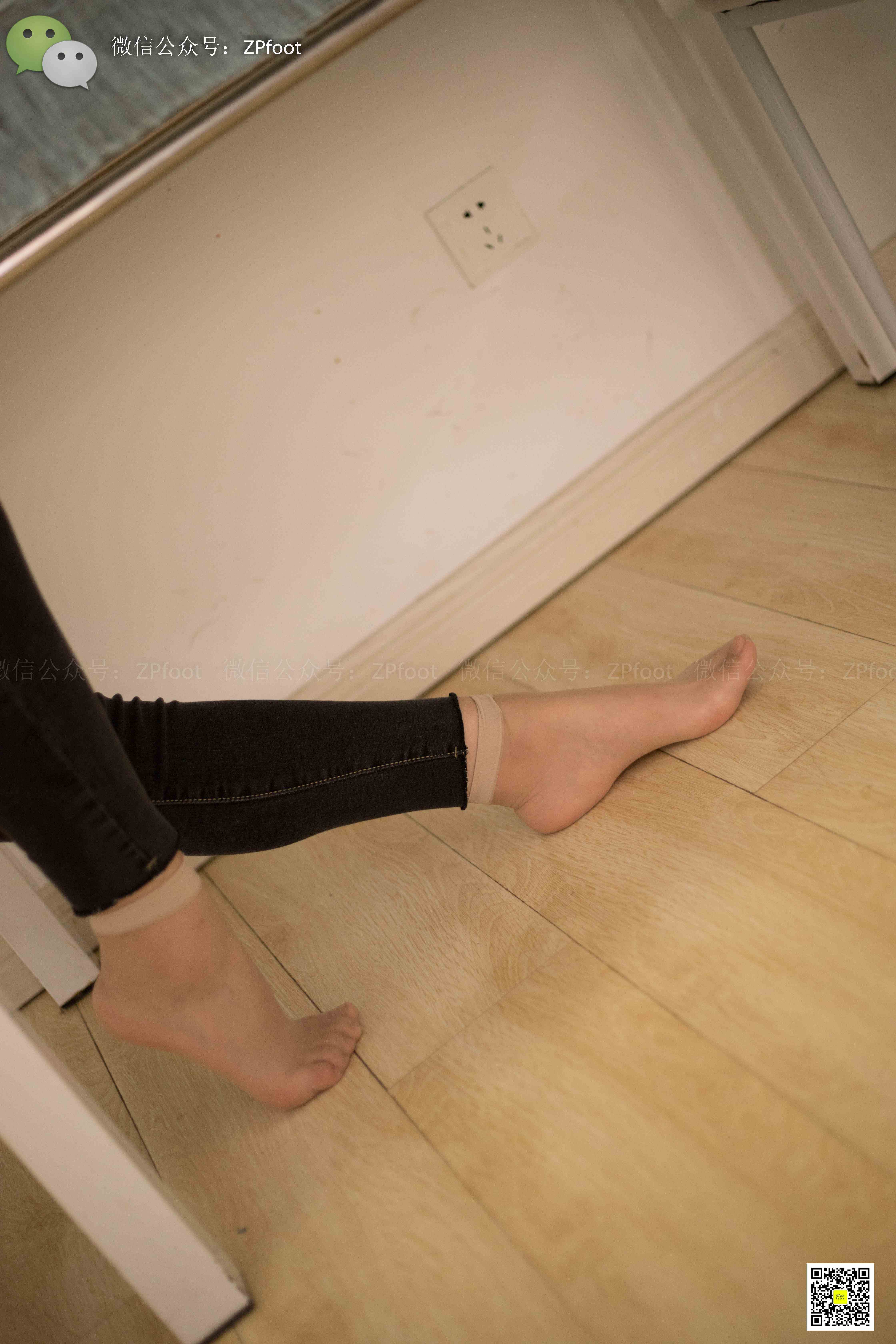 China Beauty Legs and feet 1178