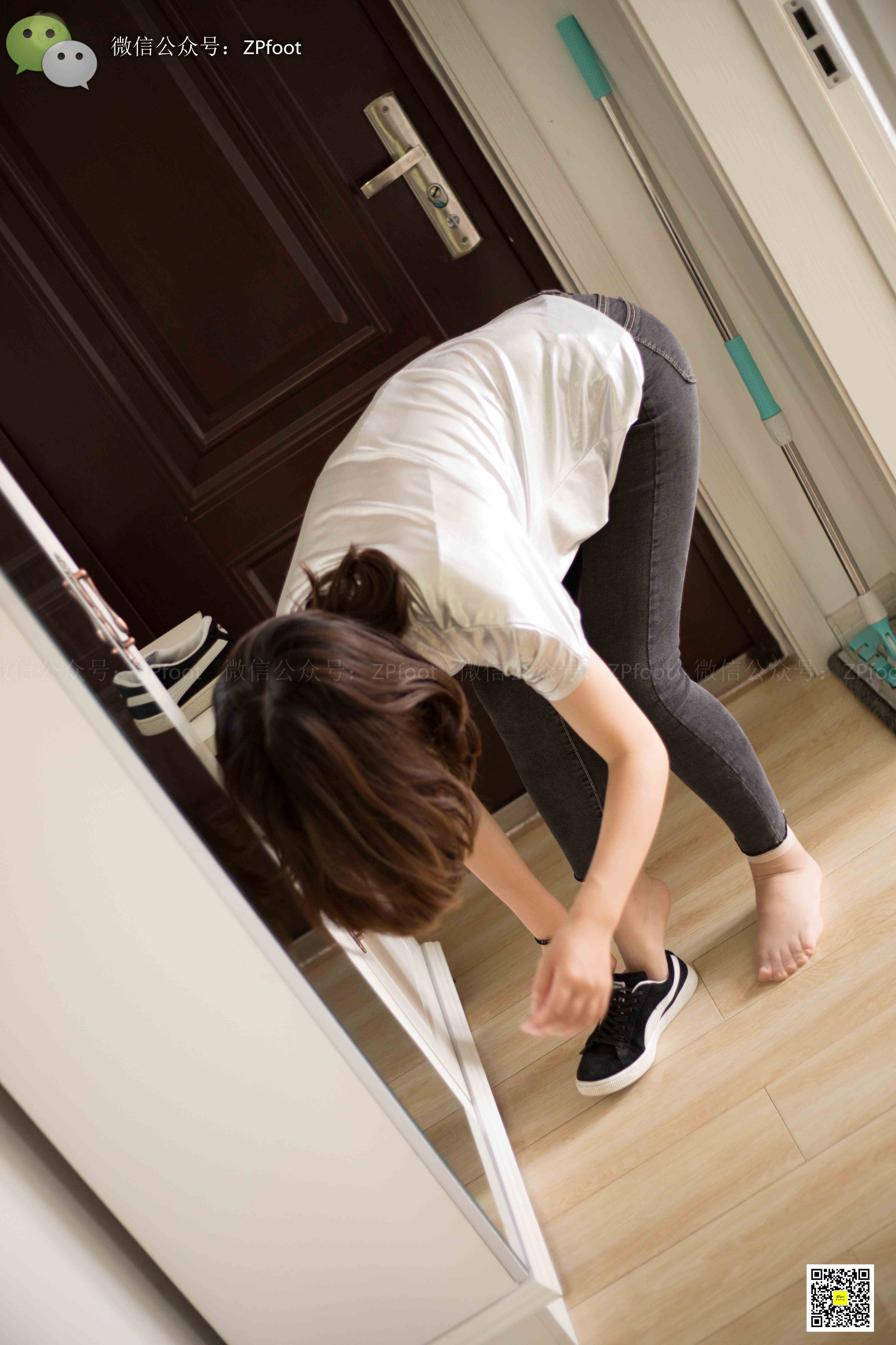 China Beauty Legs and feet 1178