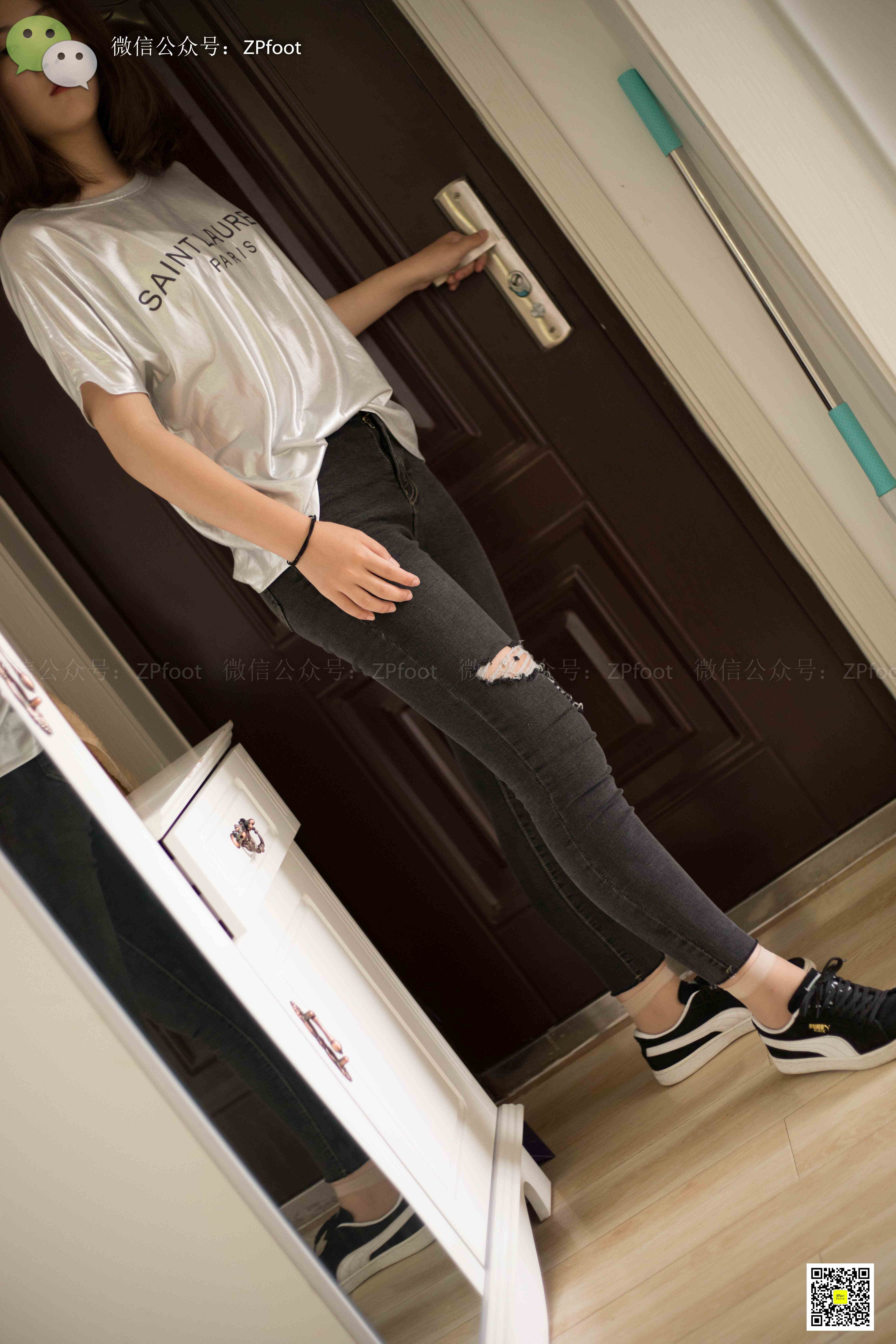 China Beauty Legs and feet 1178