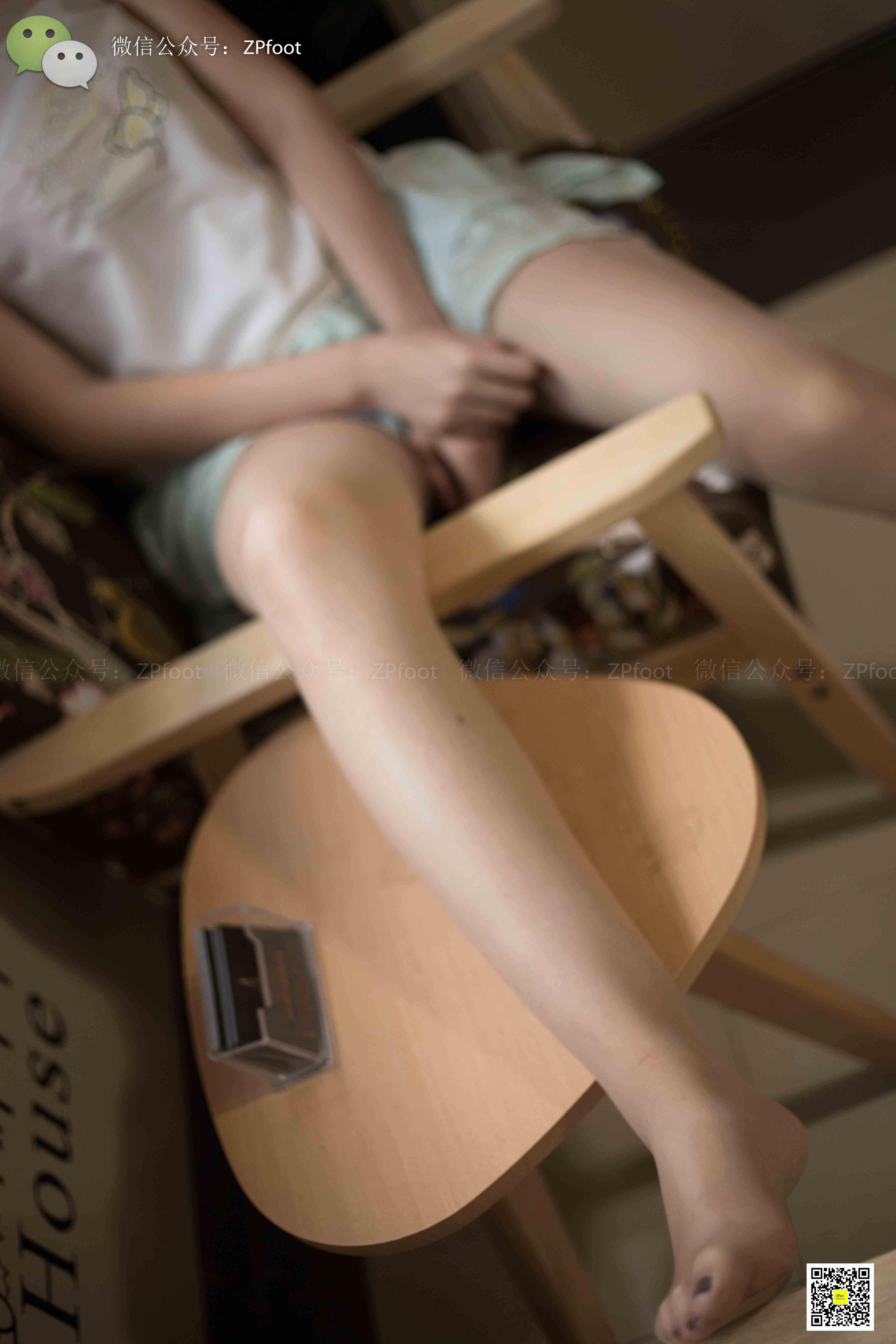 China Beauty Legs and feet 1180