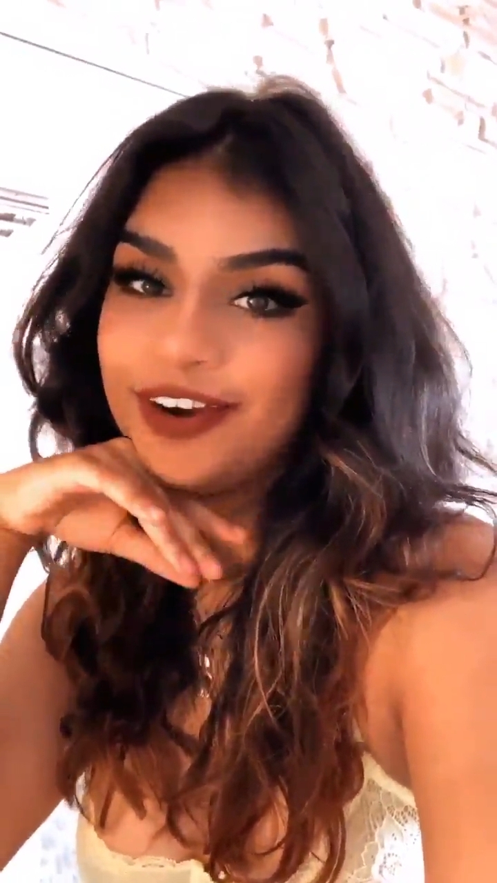 Horny Slut Good HD Naked Pics