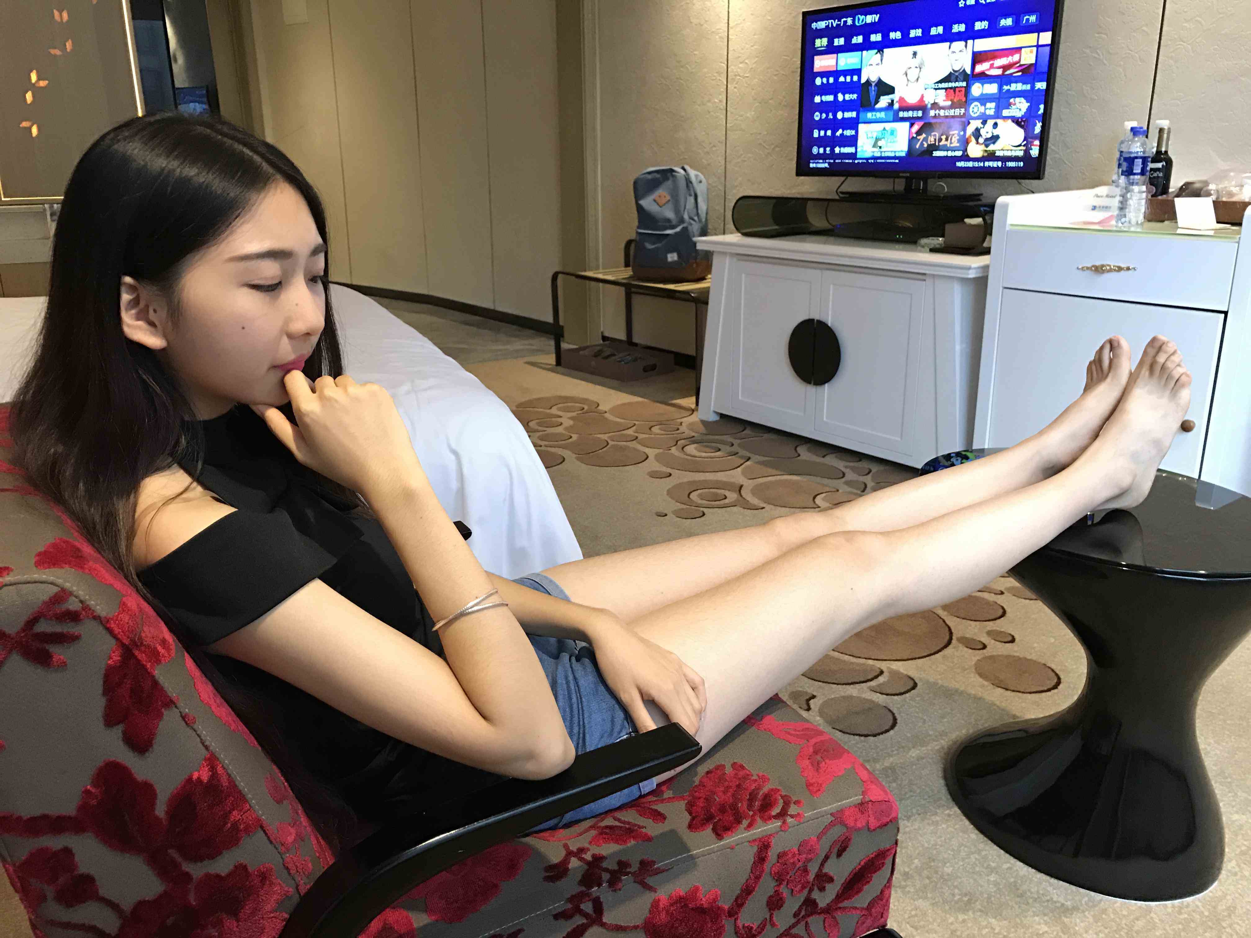 China Beauty Legs and feet 1183