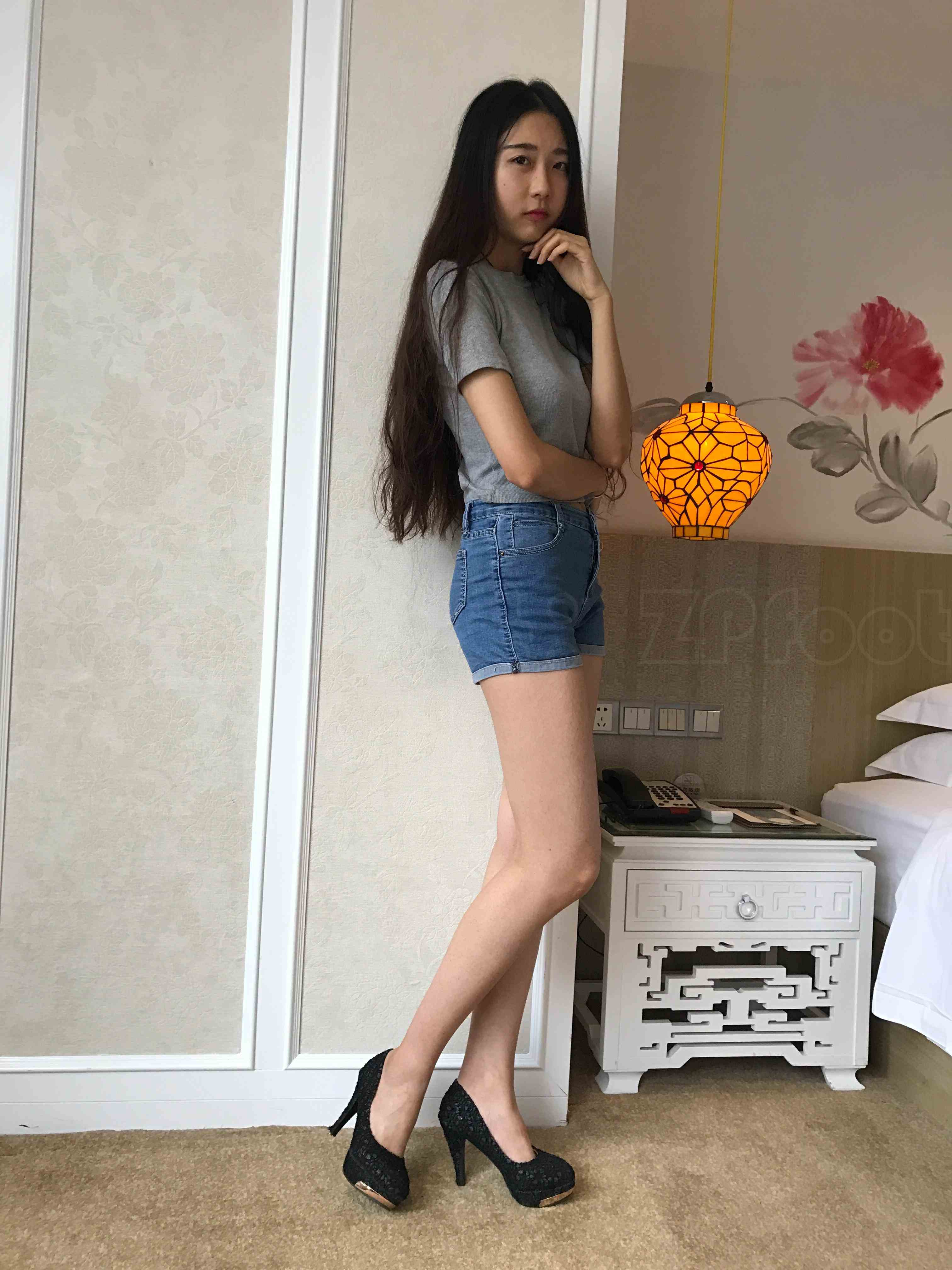 China Beauty Legs and feet 1183