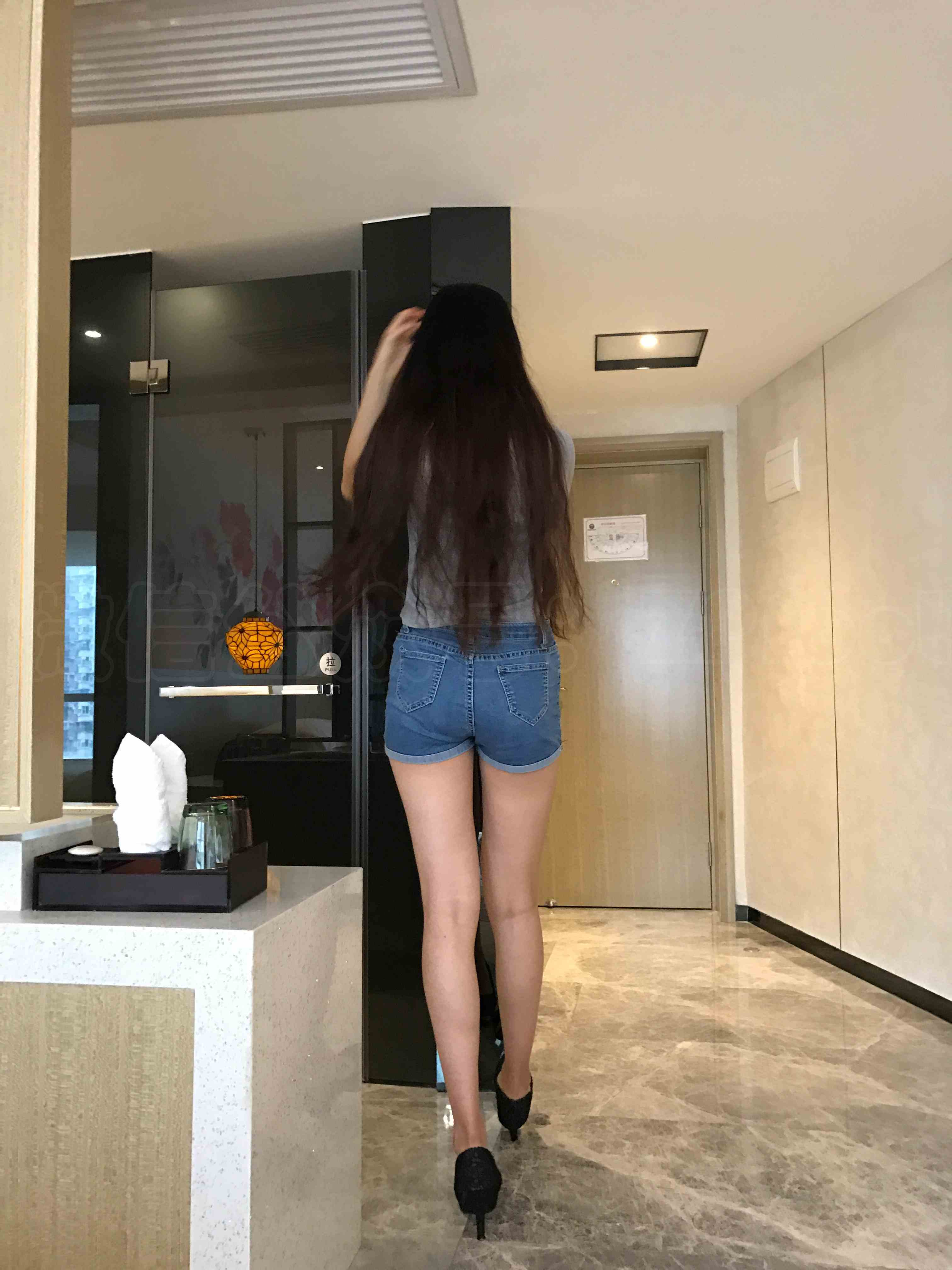 China Beauty Legs and feet 1183