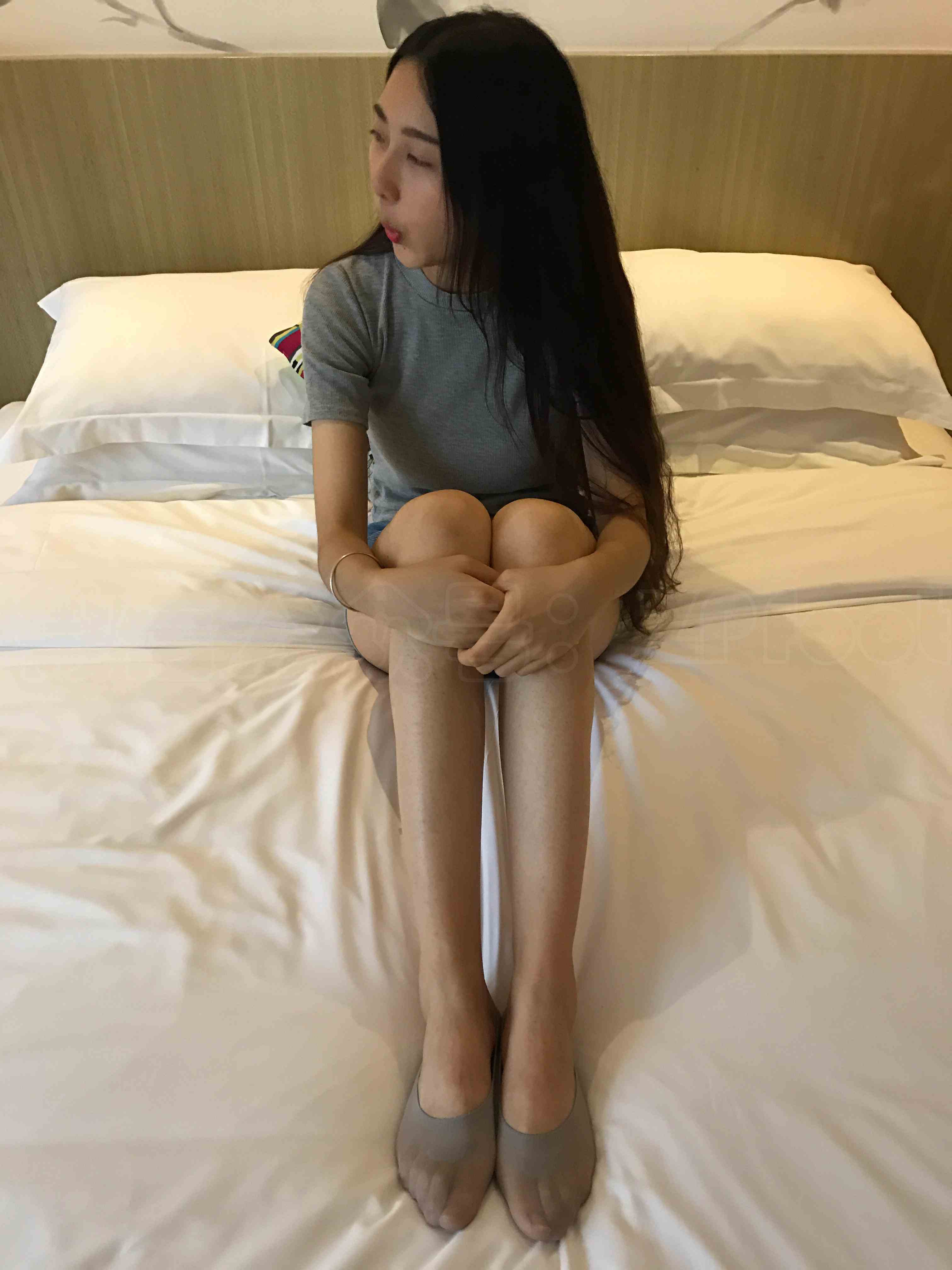 China Beauty Legs and feet 1183