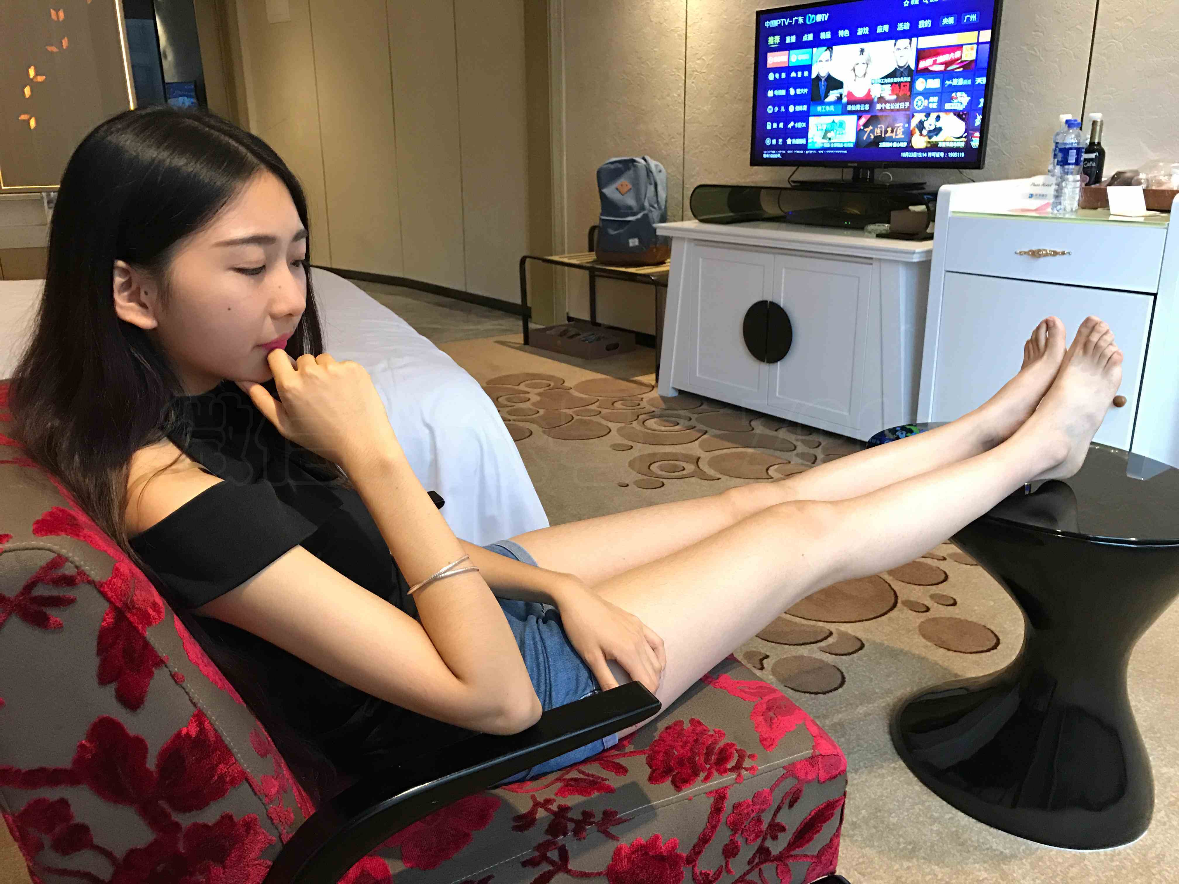 China Beauty Legs and feet 1183