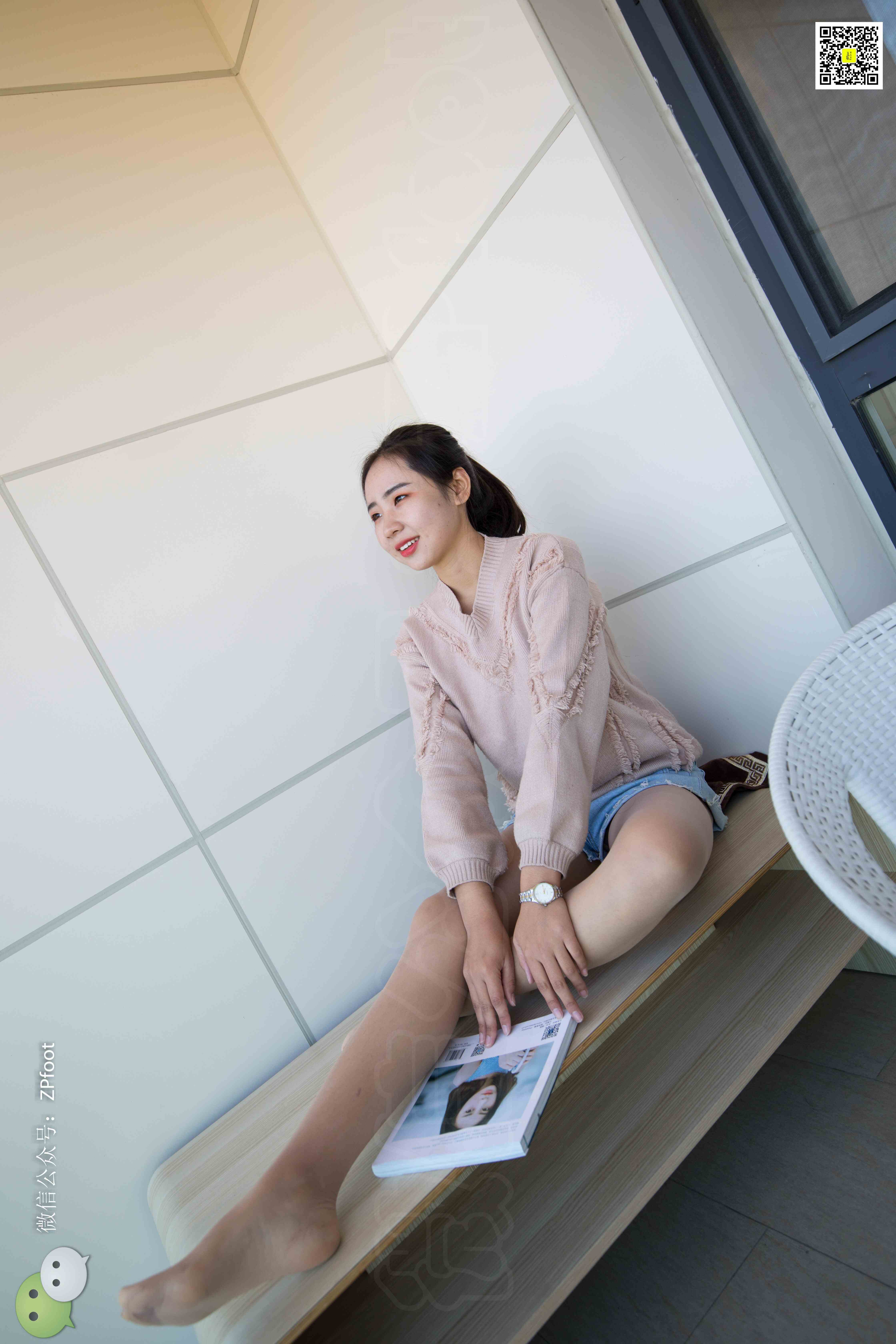 China Beauty Legs and feet 1184