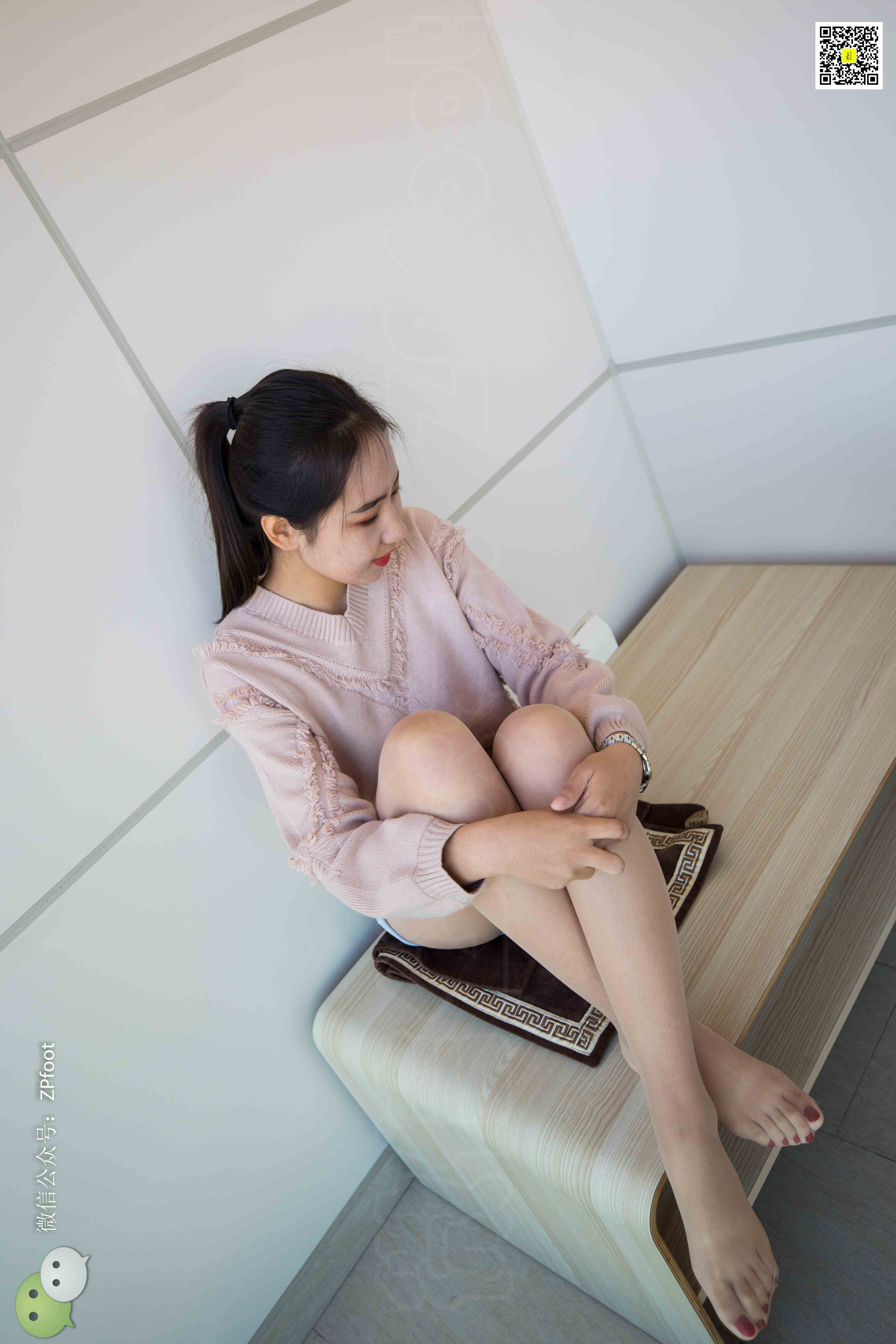 China Beauty Legs and feet 1184