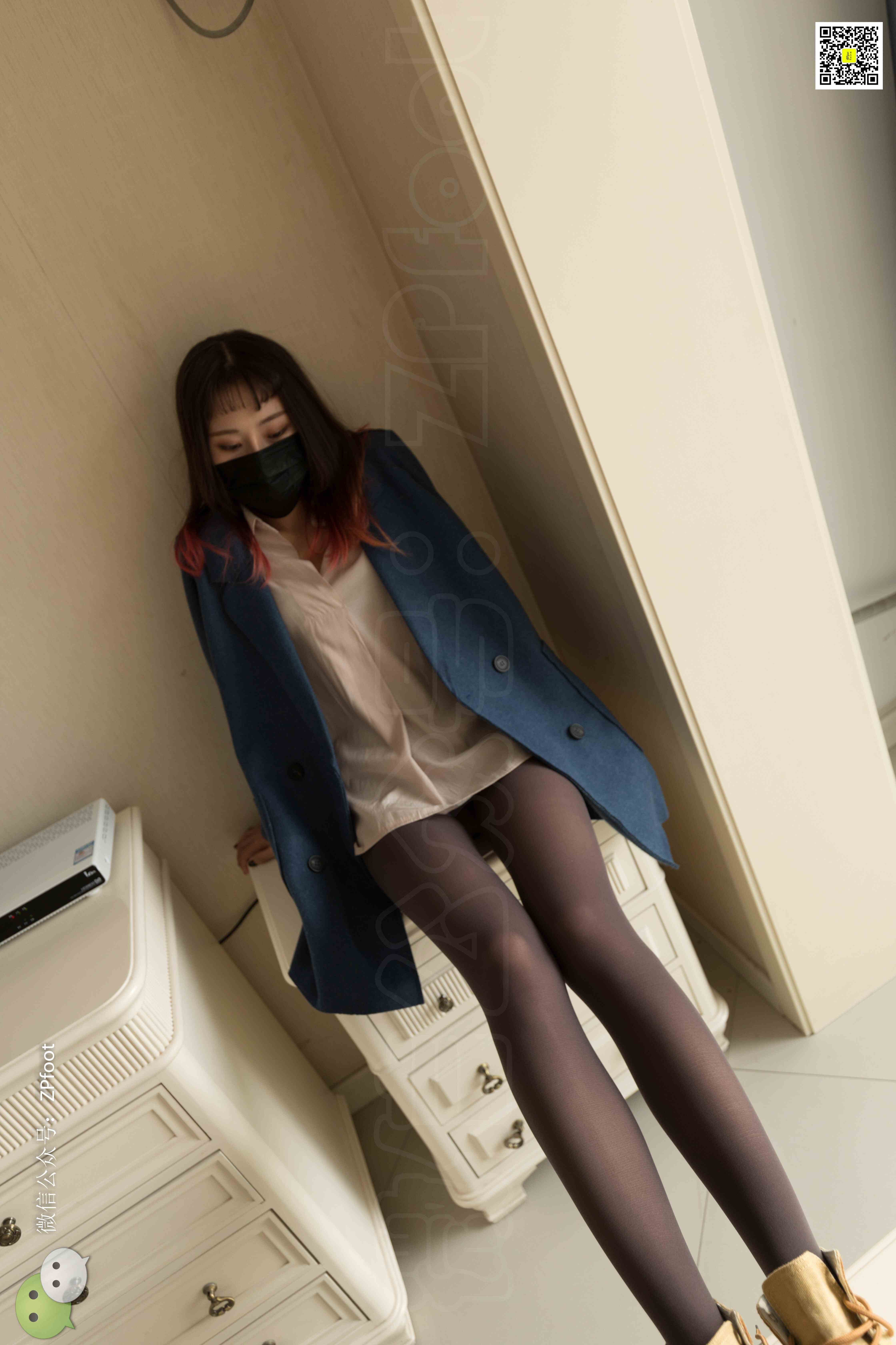 China Beauty Legs and feet 1186