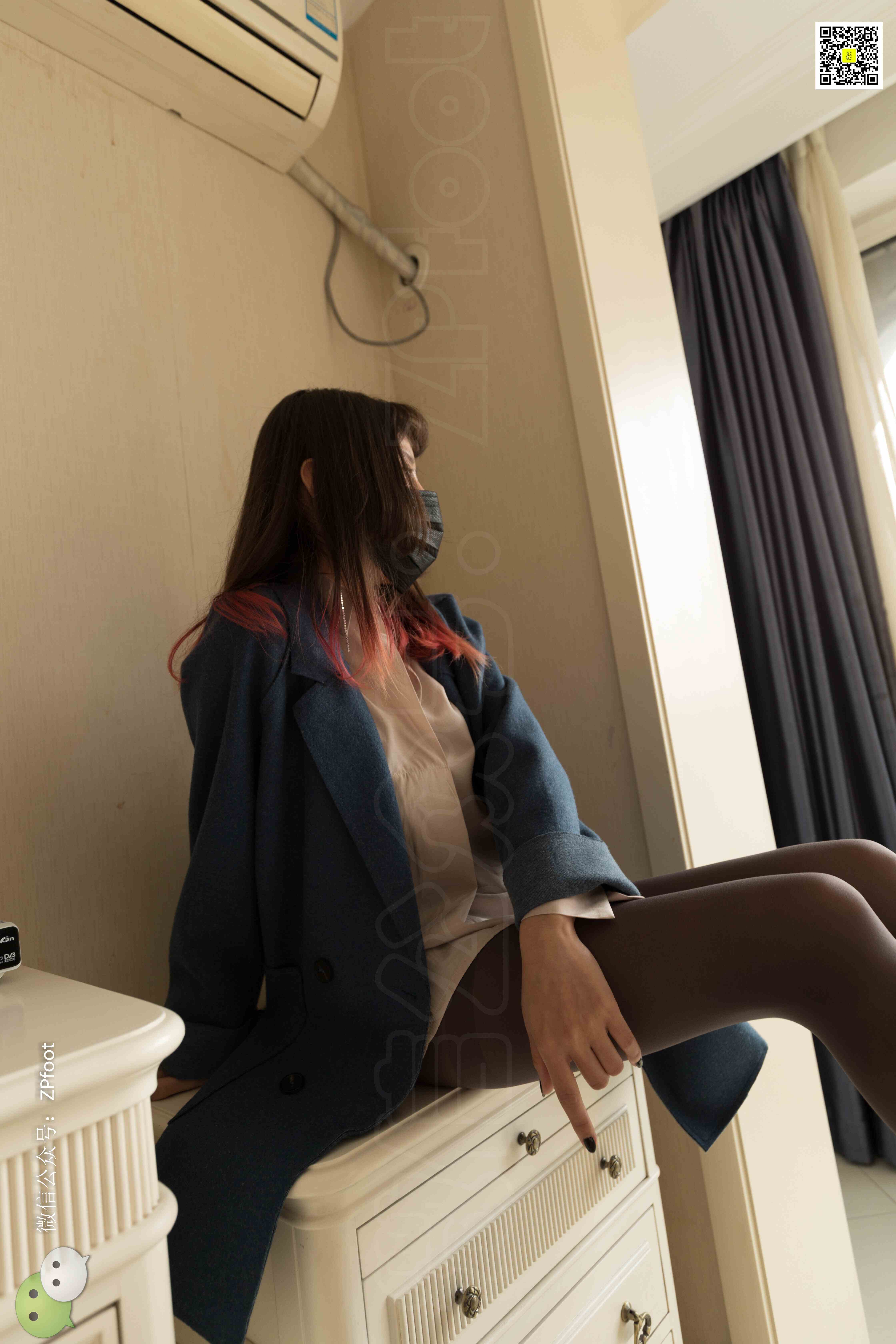 China Beauty Legs and feet 1186