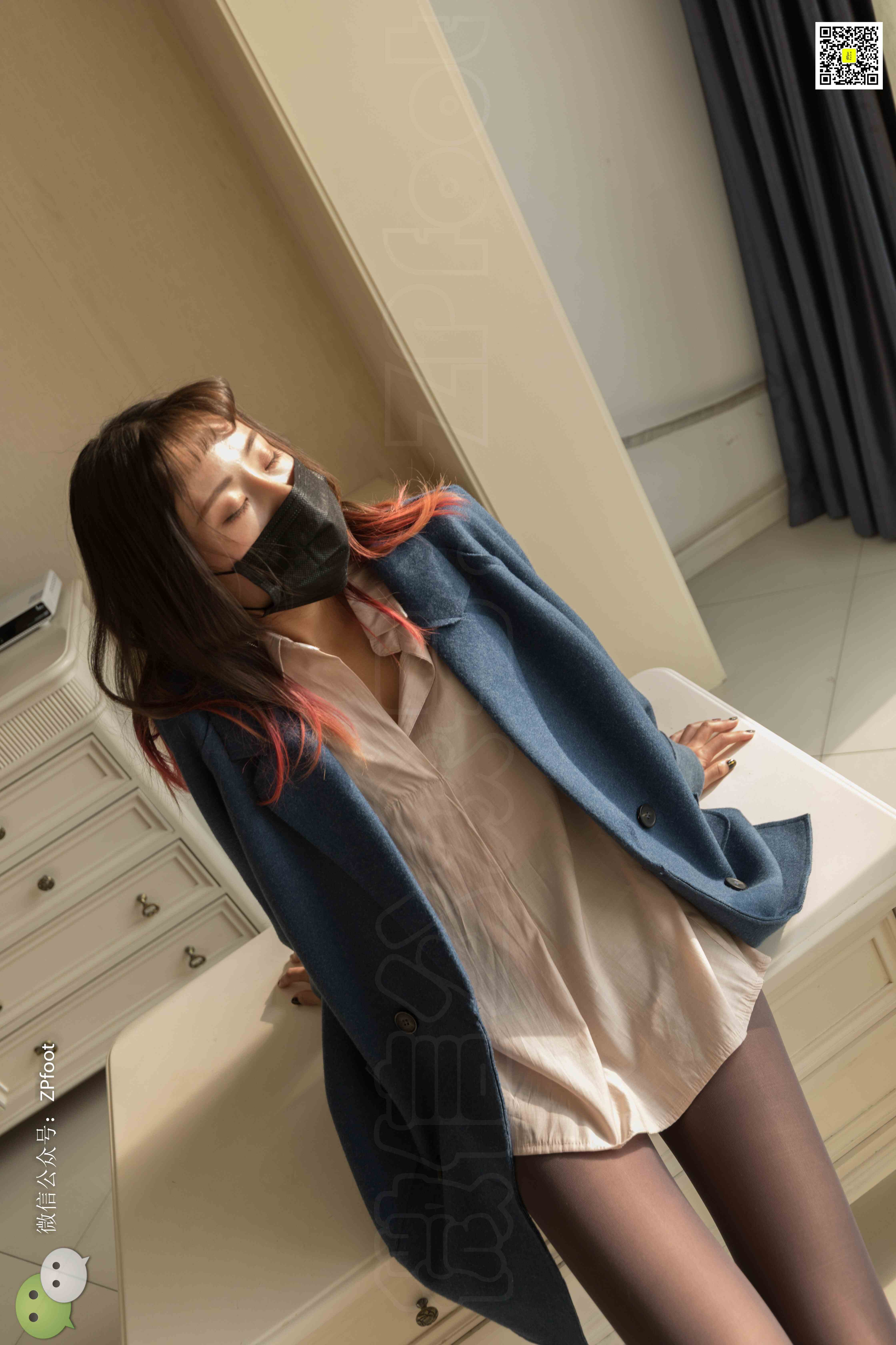 China Beauty Legs and feet 1186