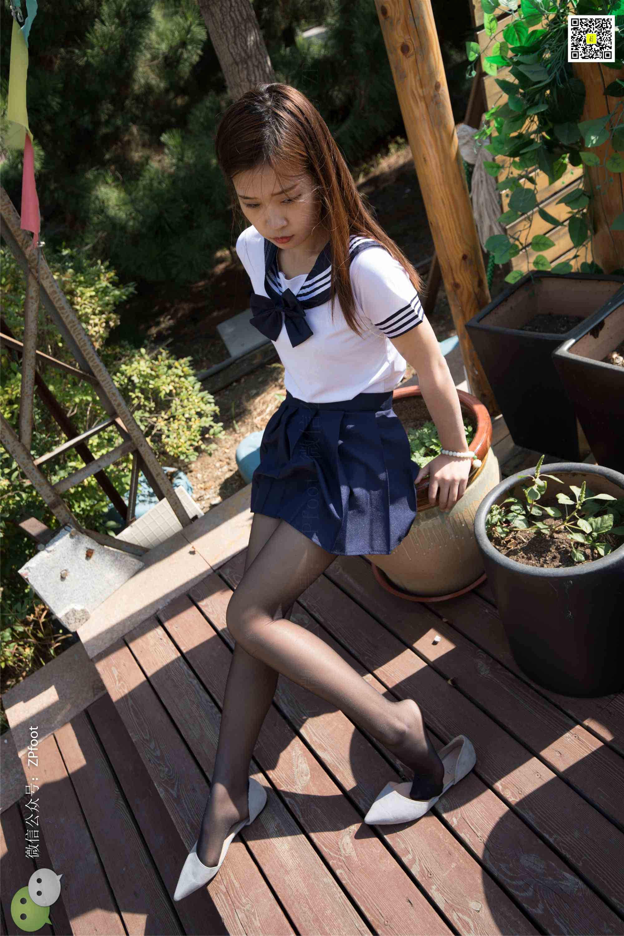 China Beauty Legs and feet 1190