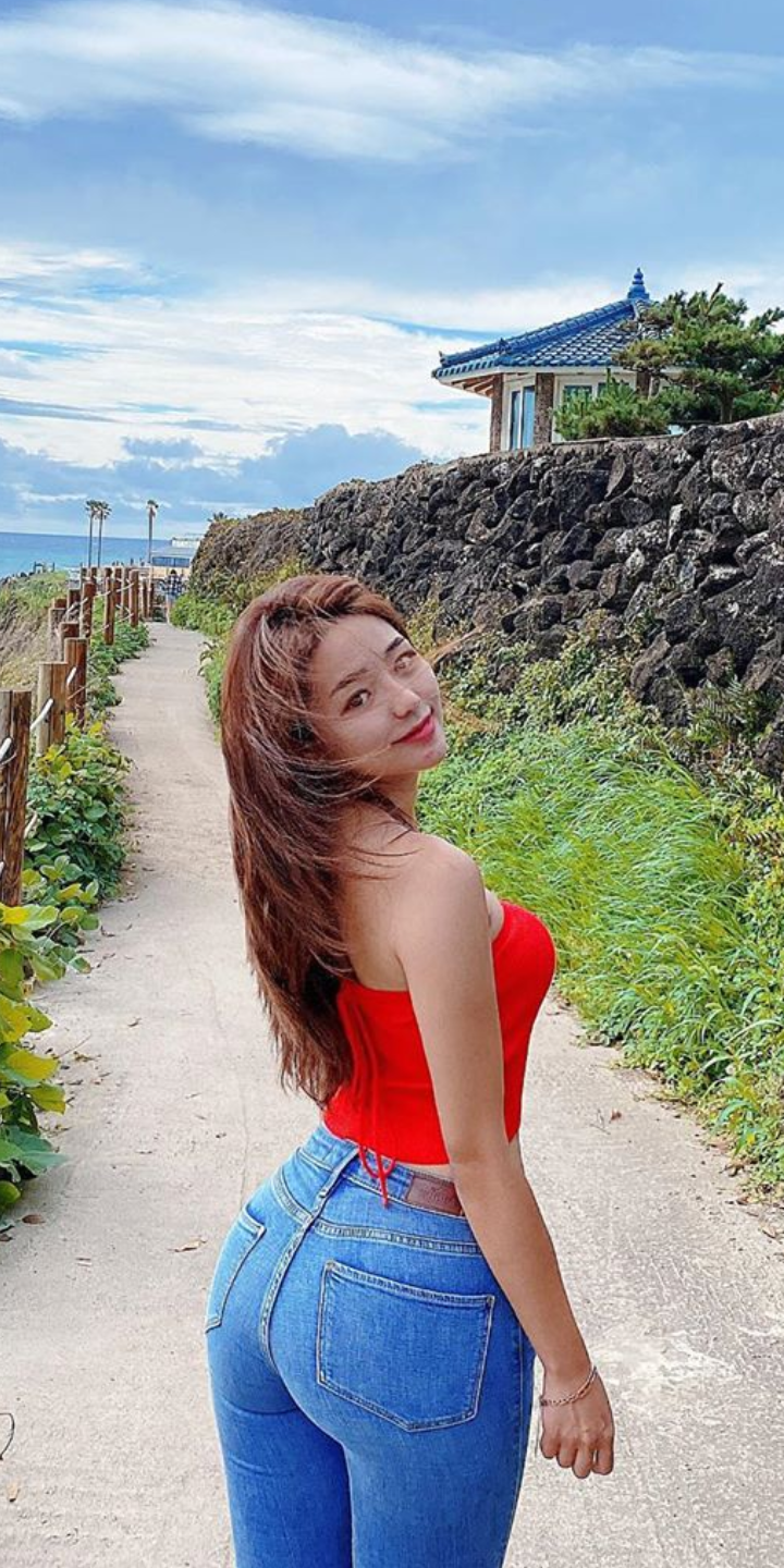 Asian Thick Booty 42