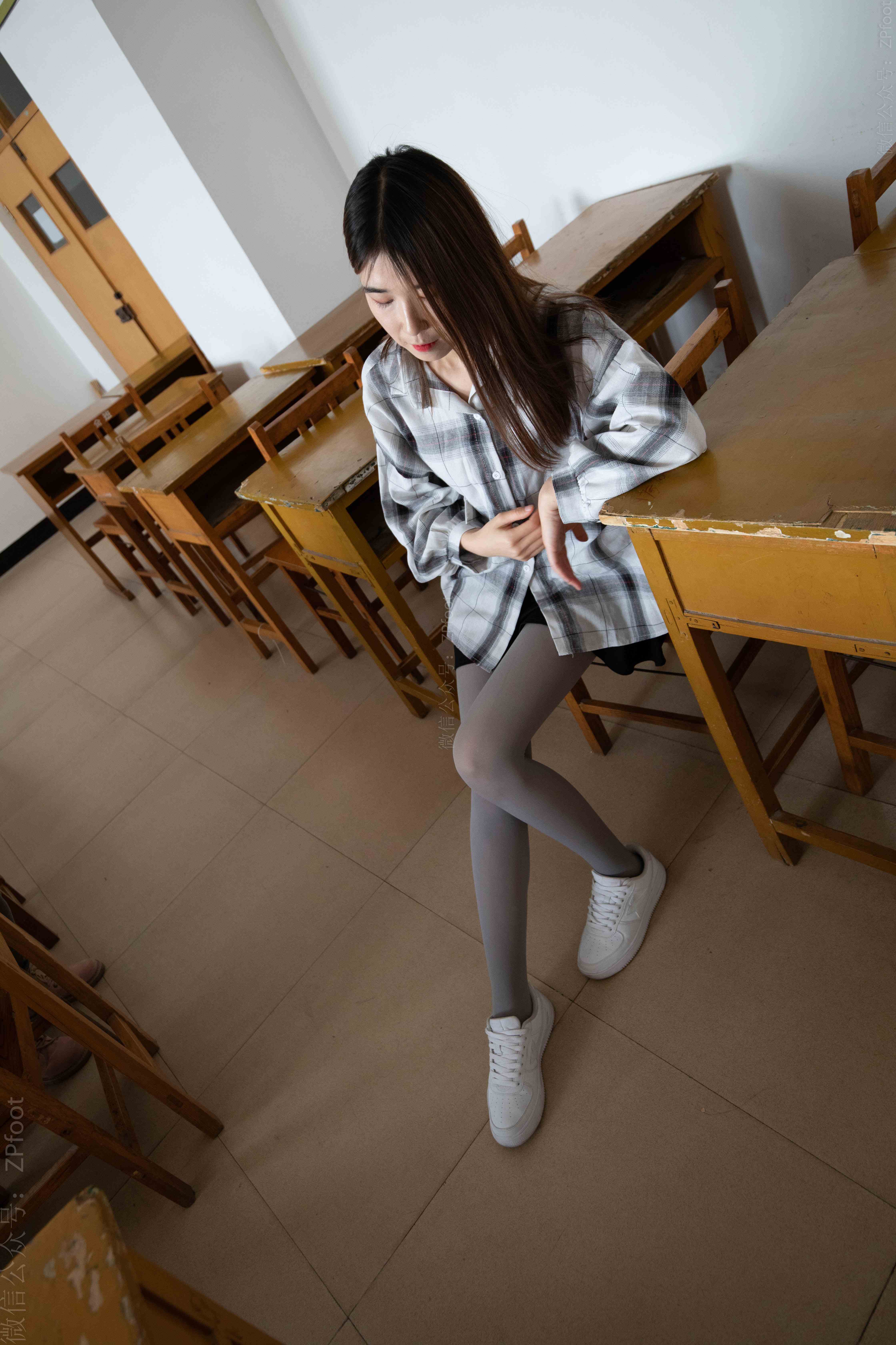 China Beauty Legs and feet 1191