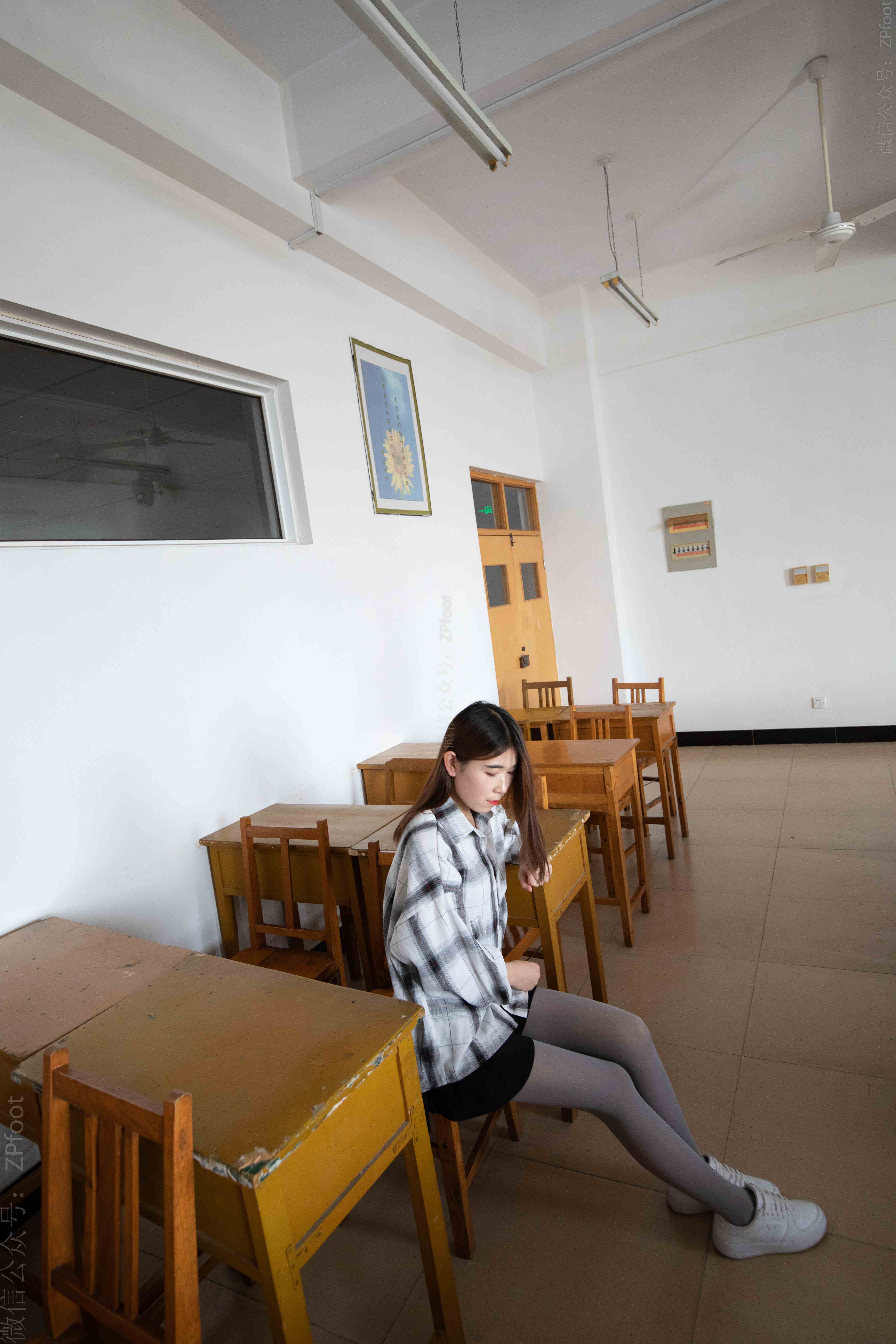 China Beauty Legs and feet 1191