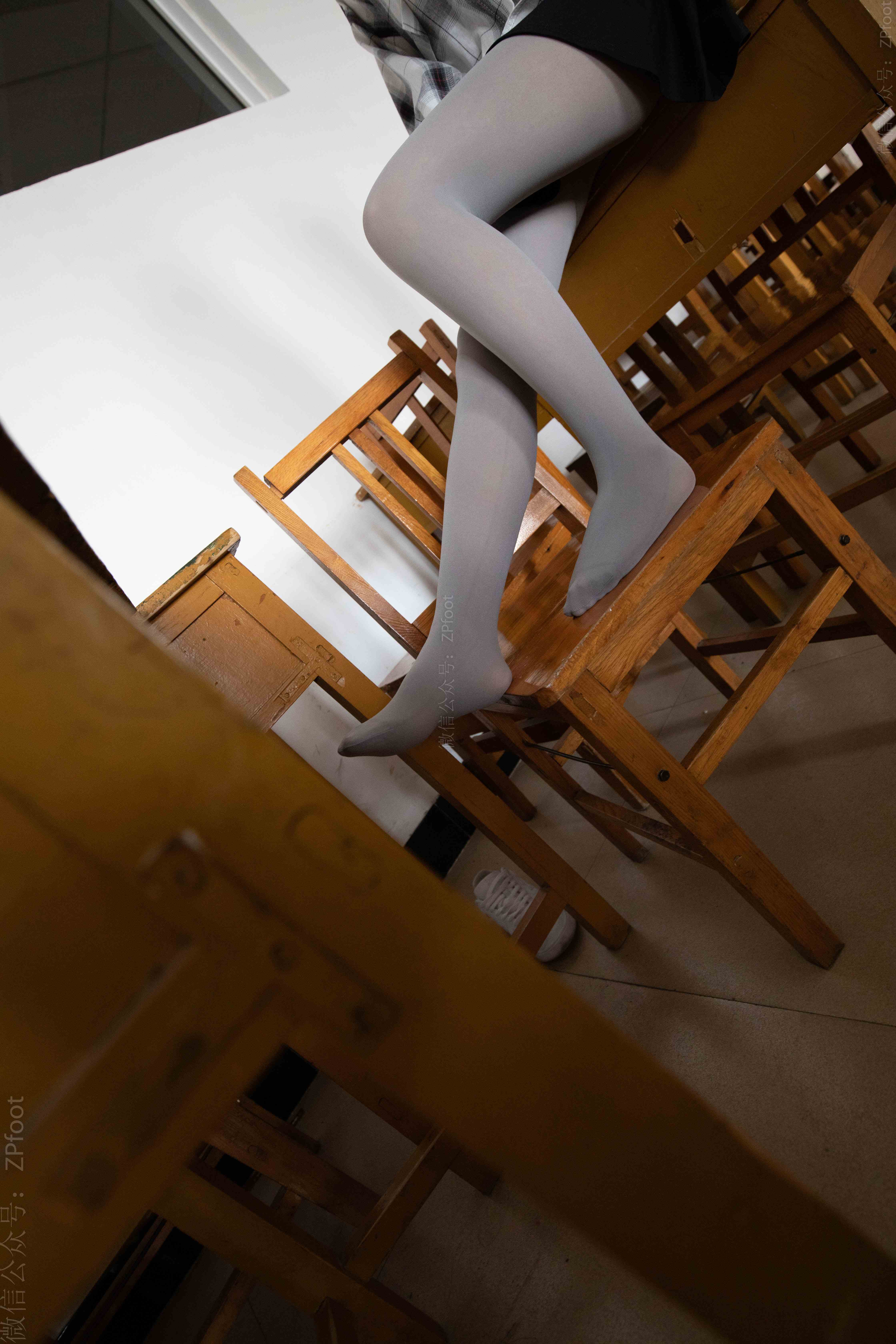 China Beauty Legs and feet 1191