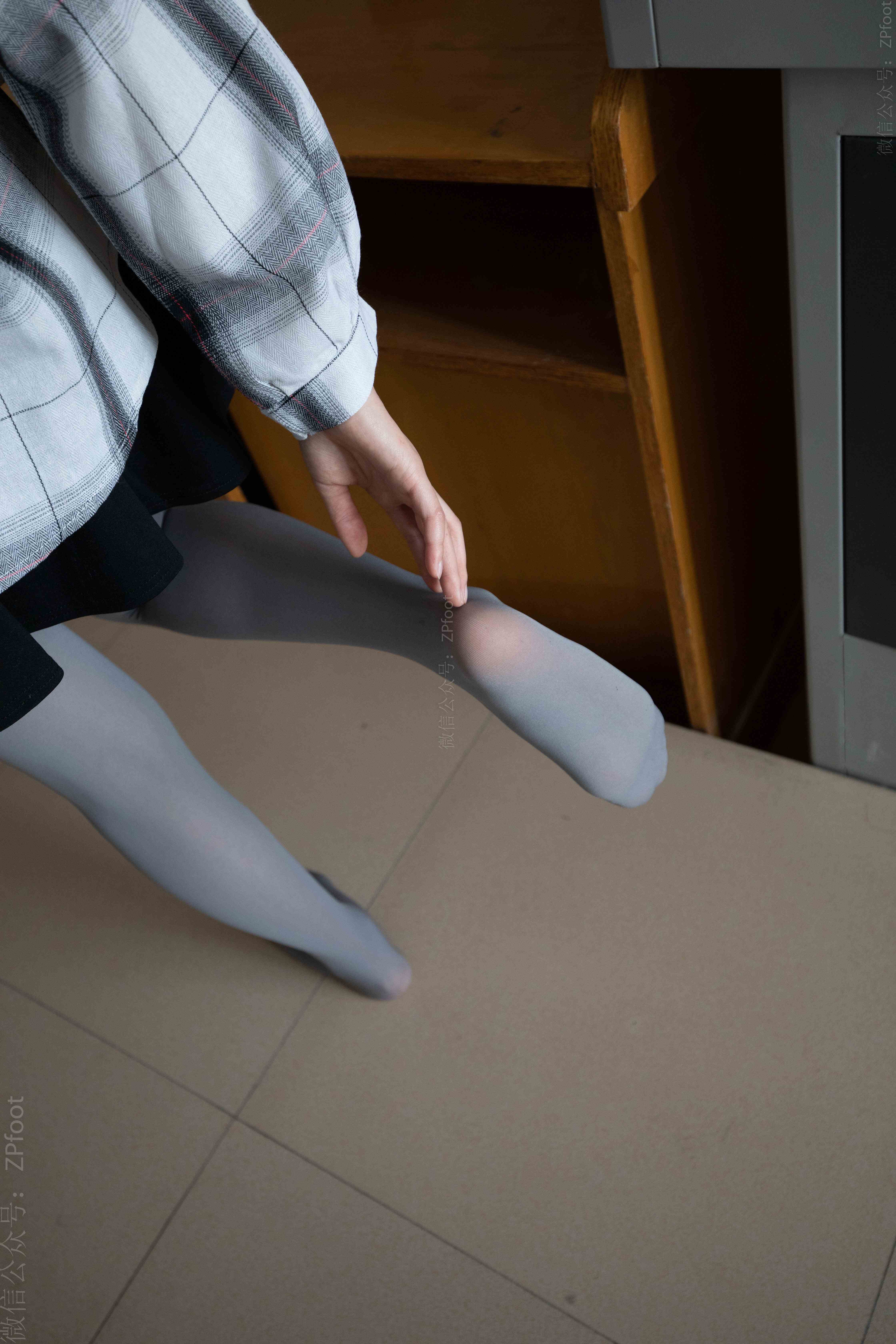 China Beauty Legs and feet 1191