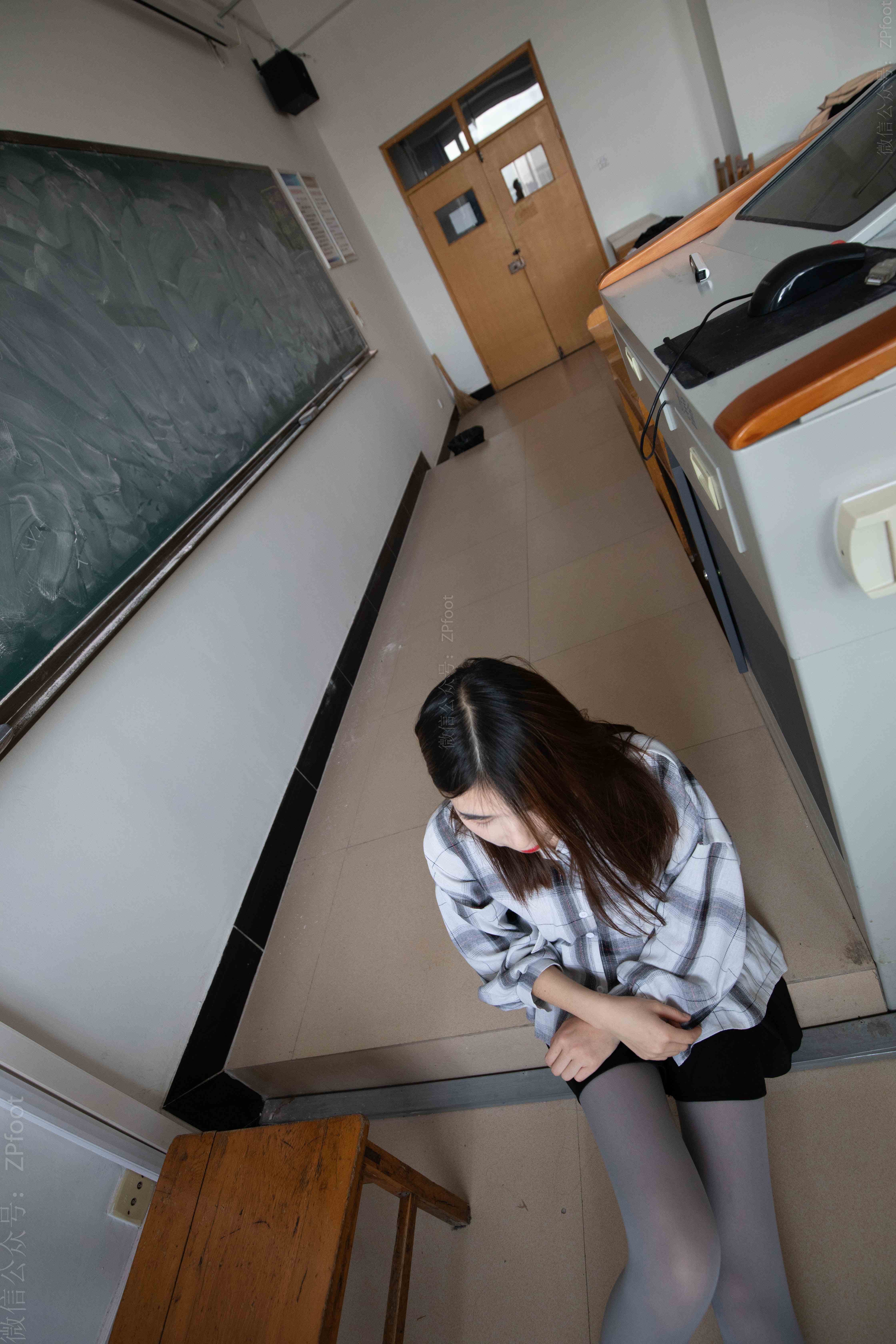 China Beauty Legs and feet 1191