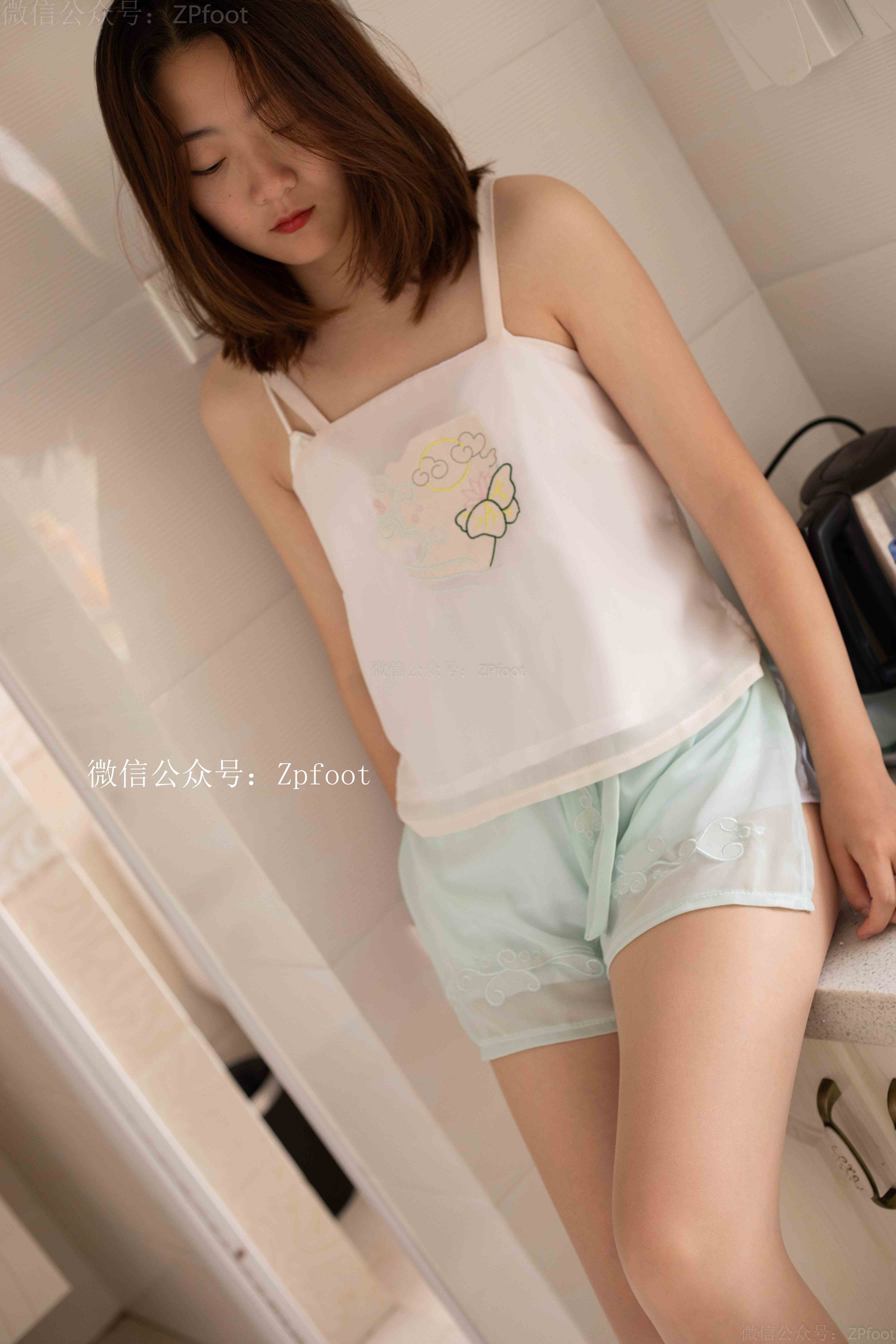 China Beauty Legs and feet 1196