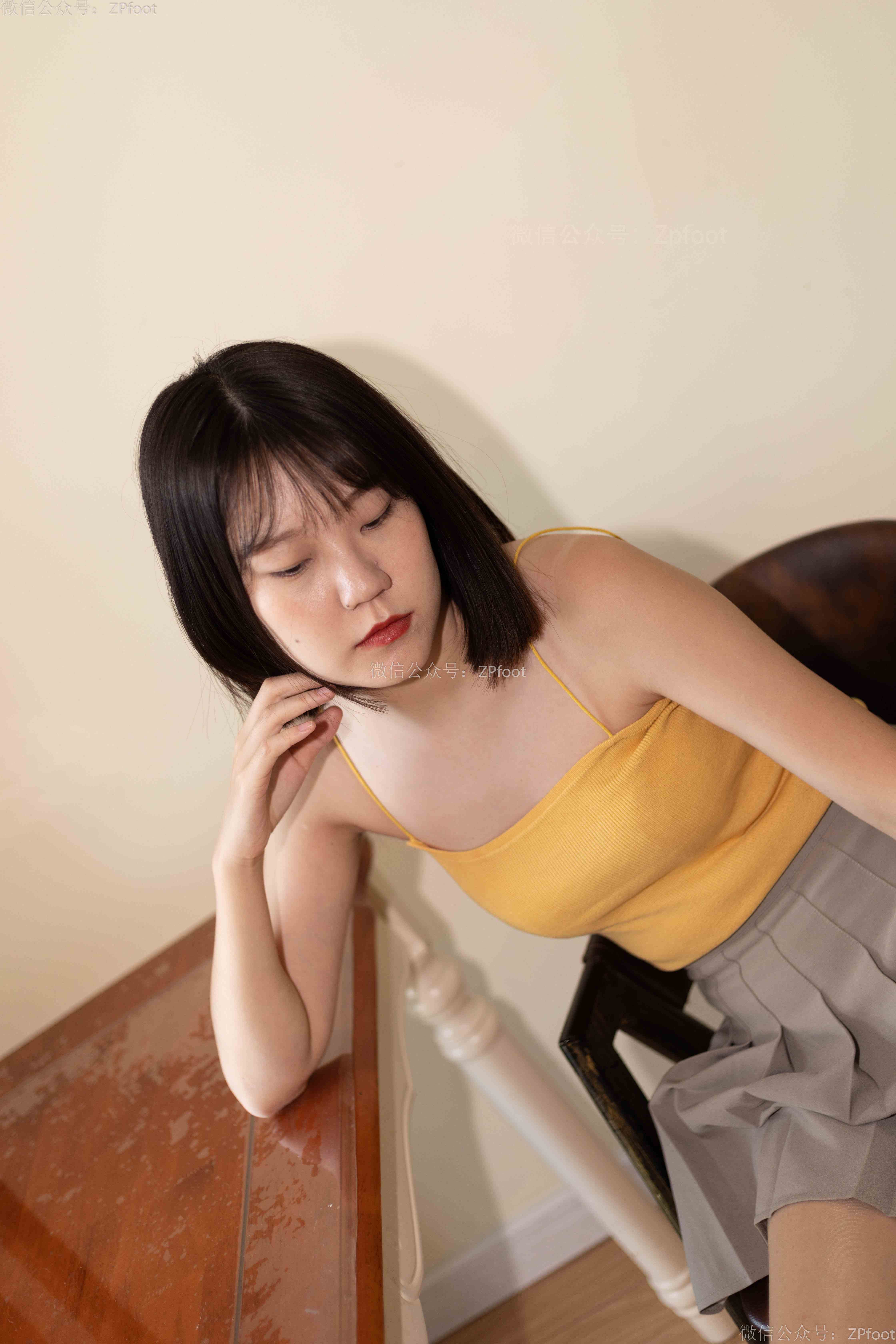 China Beauty Legs and feet 1200