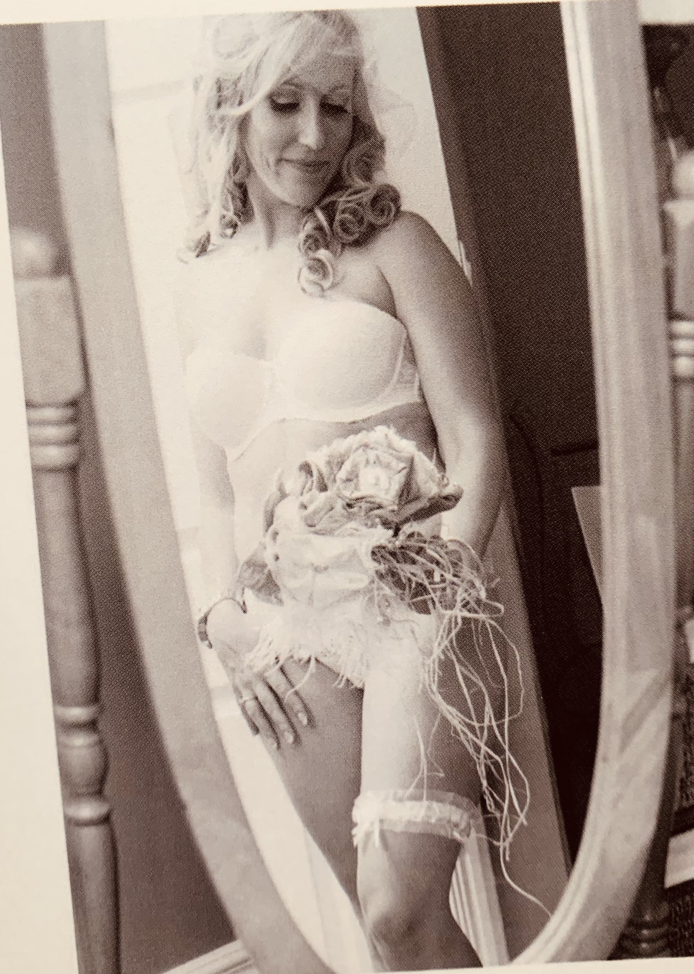 Lisa’s wedding day lingerie set (Retro)