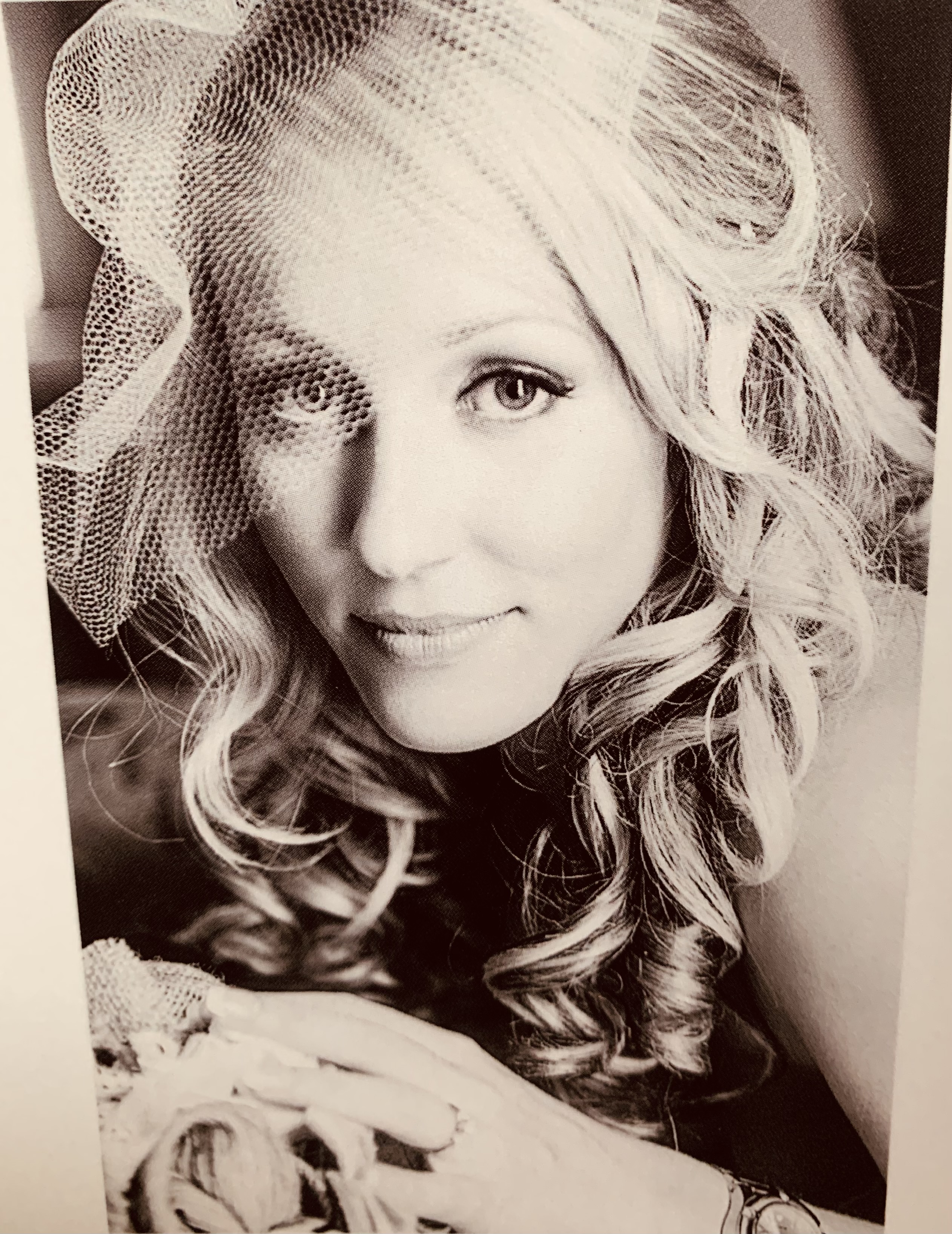 Lisa’s wedding day lingerie set (Retro)