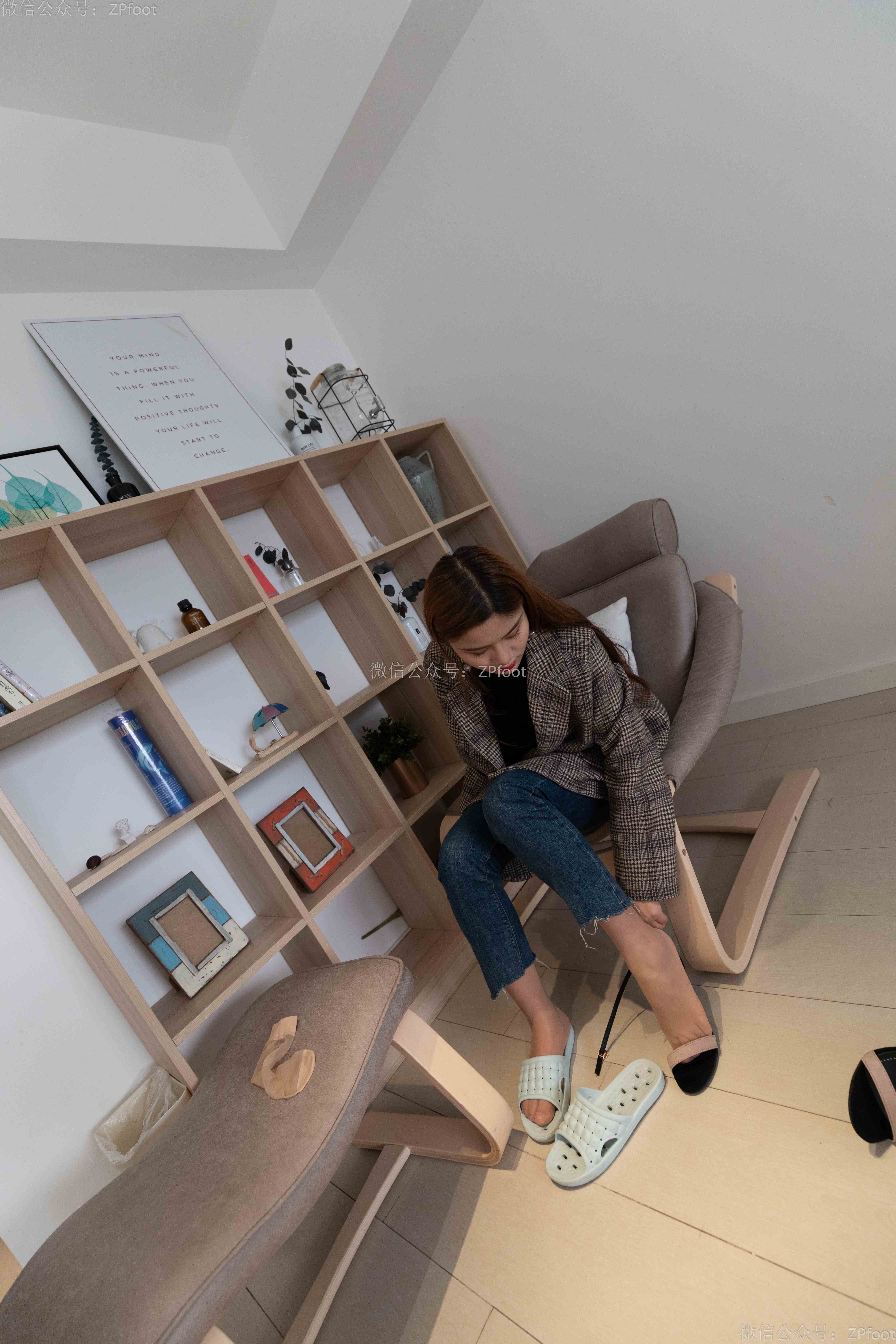 China Beauty Legs and feet 1201