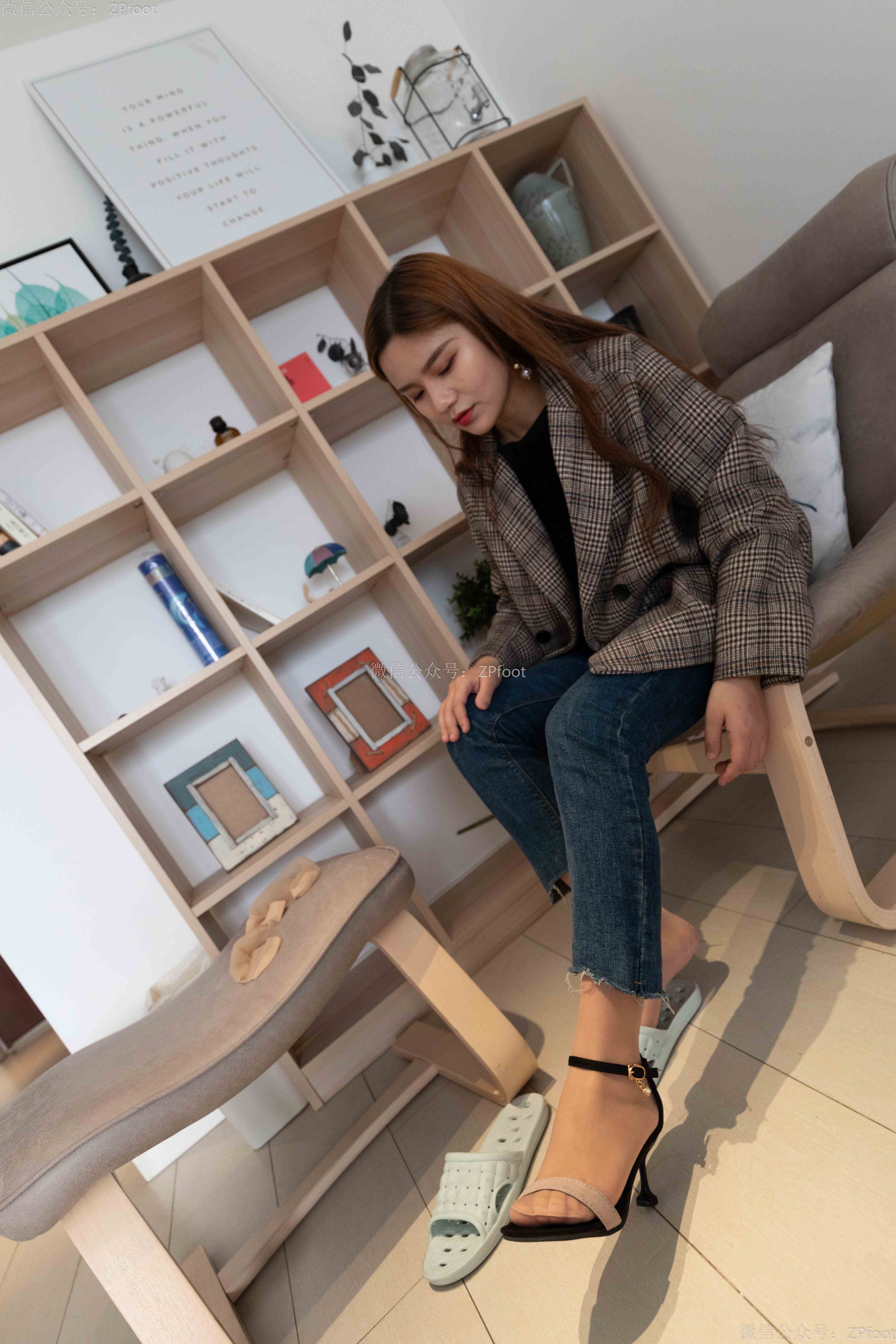 China Beauty Legs and feet 1201