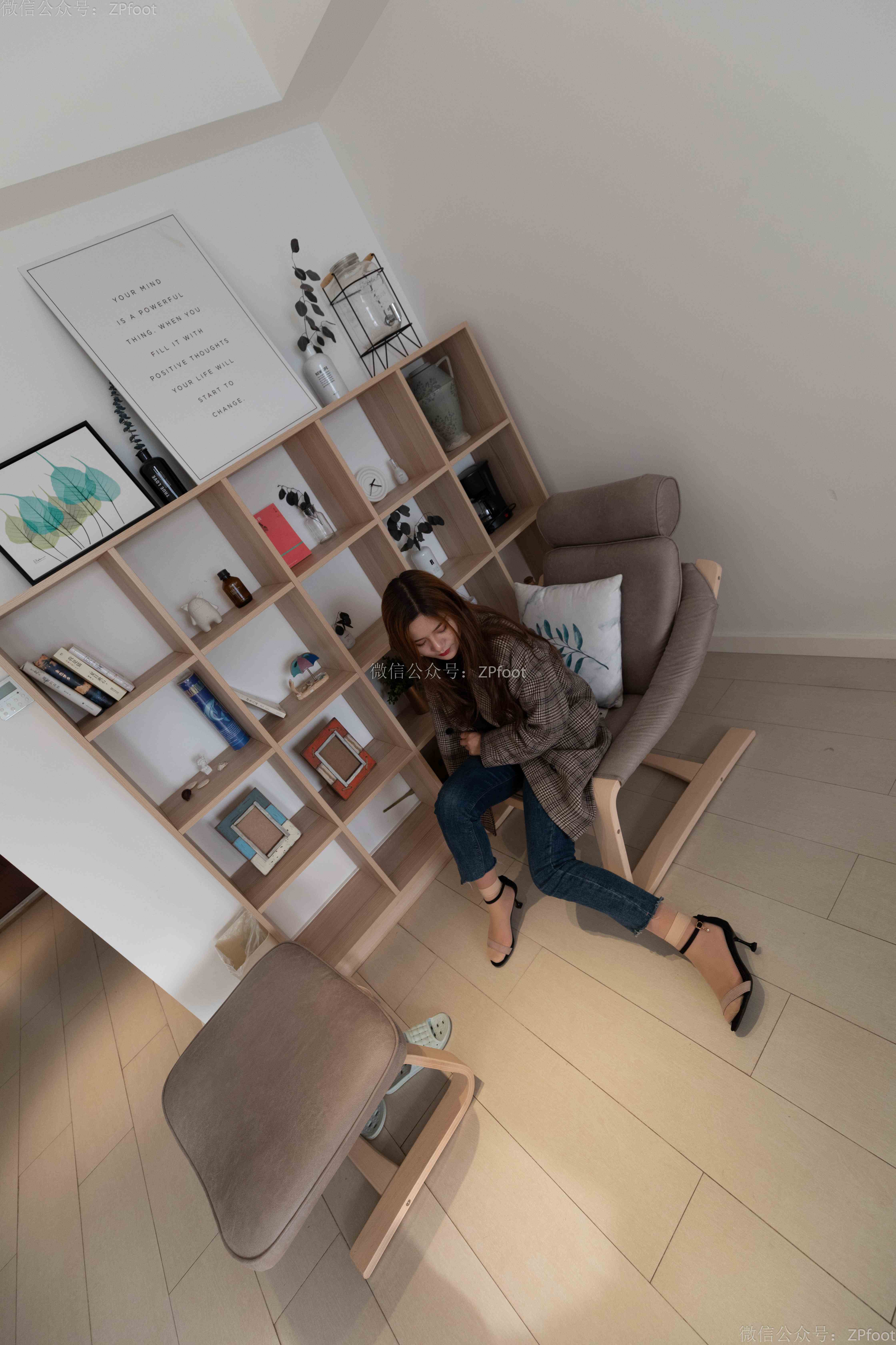 China Beauty Legs and feet 1201