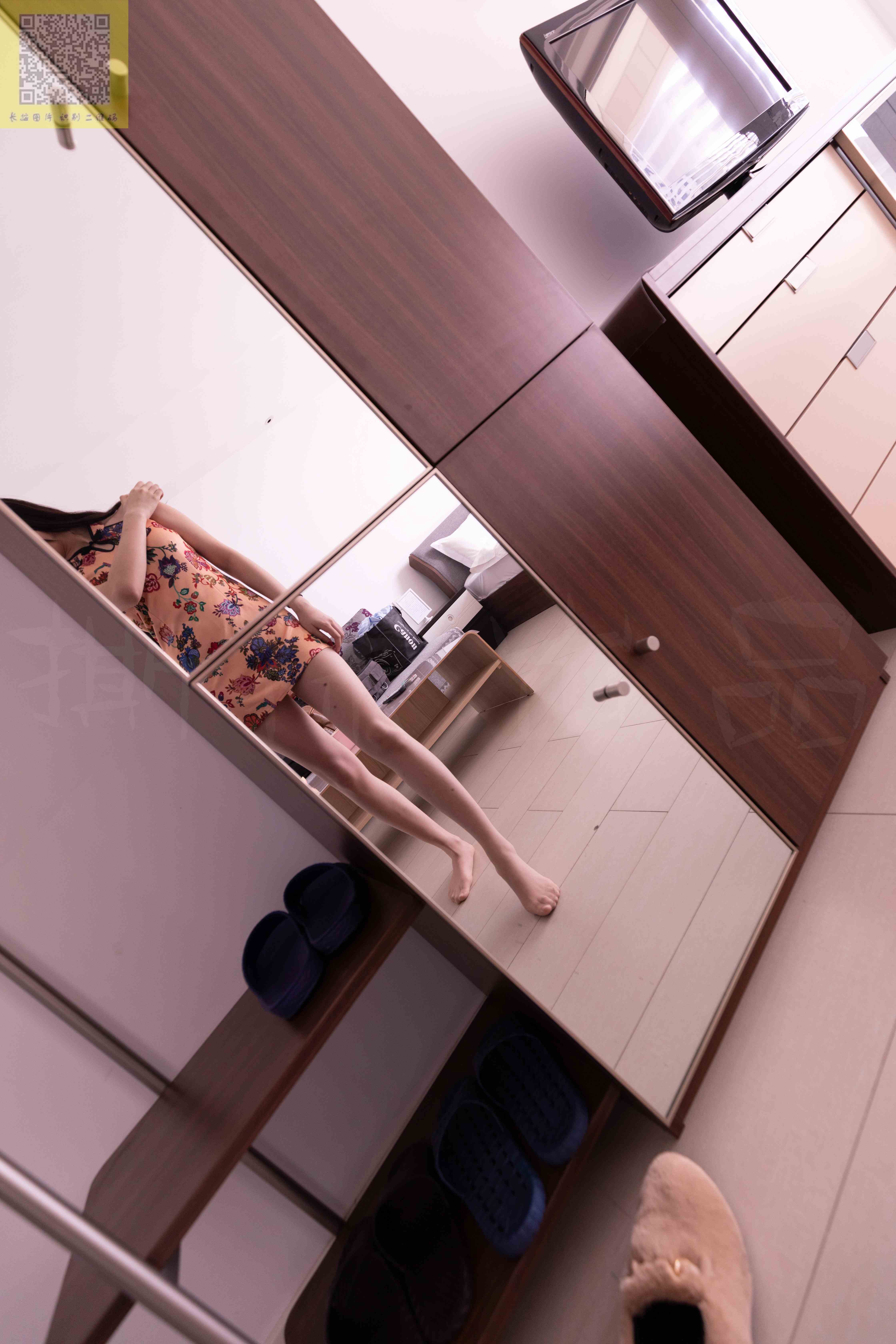 China Beauty Legs and feet 1204