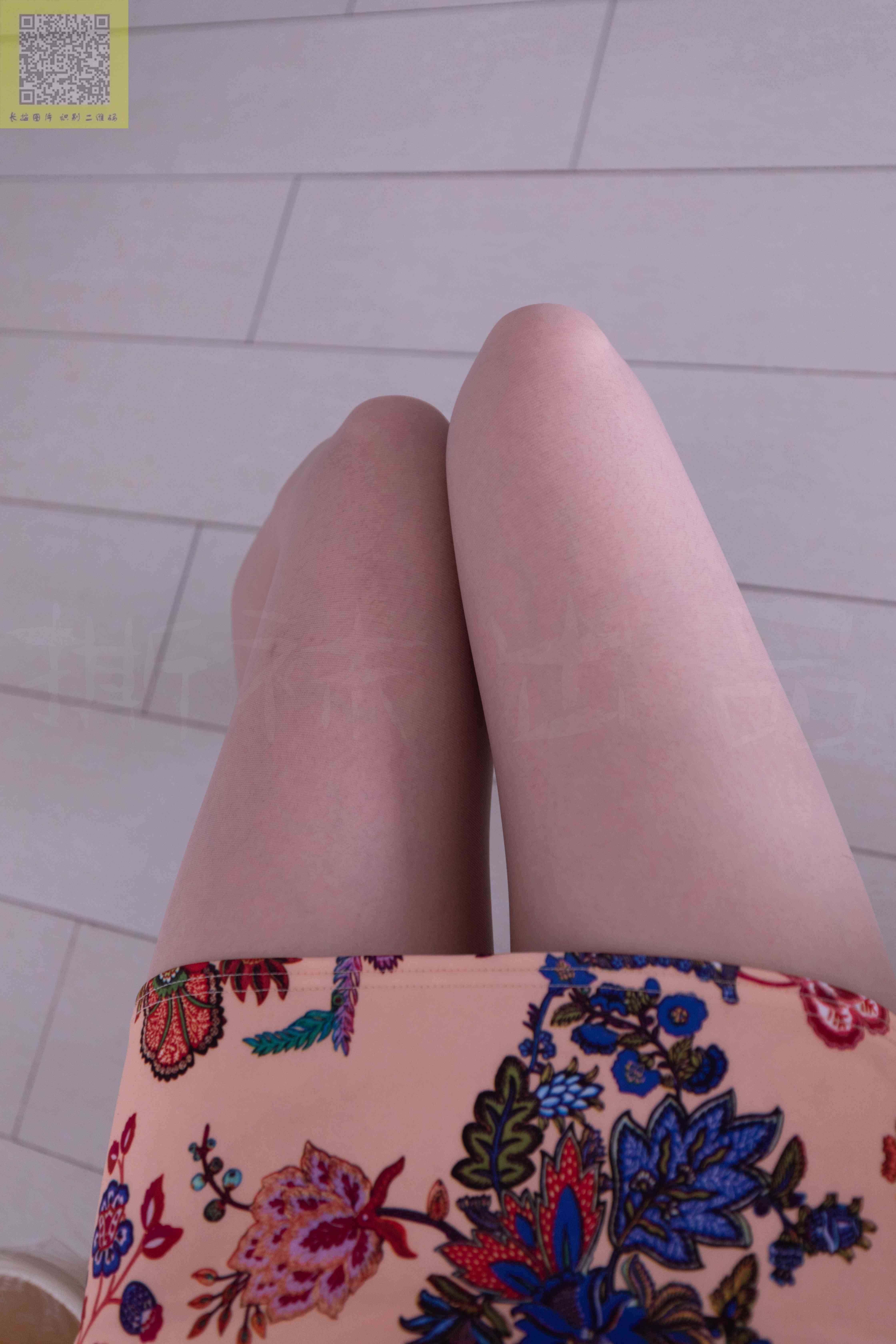 China Beauty Legs and feet 1204