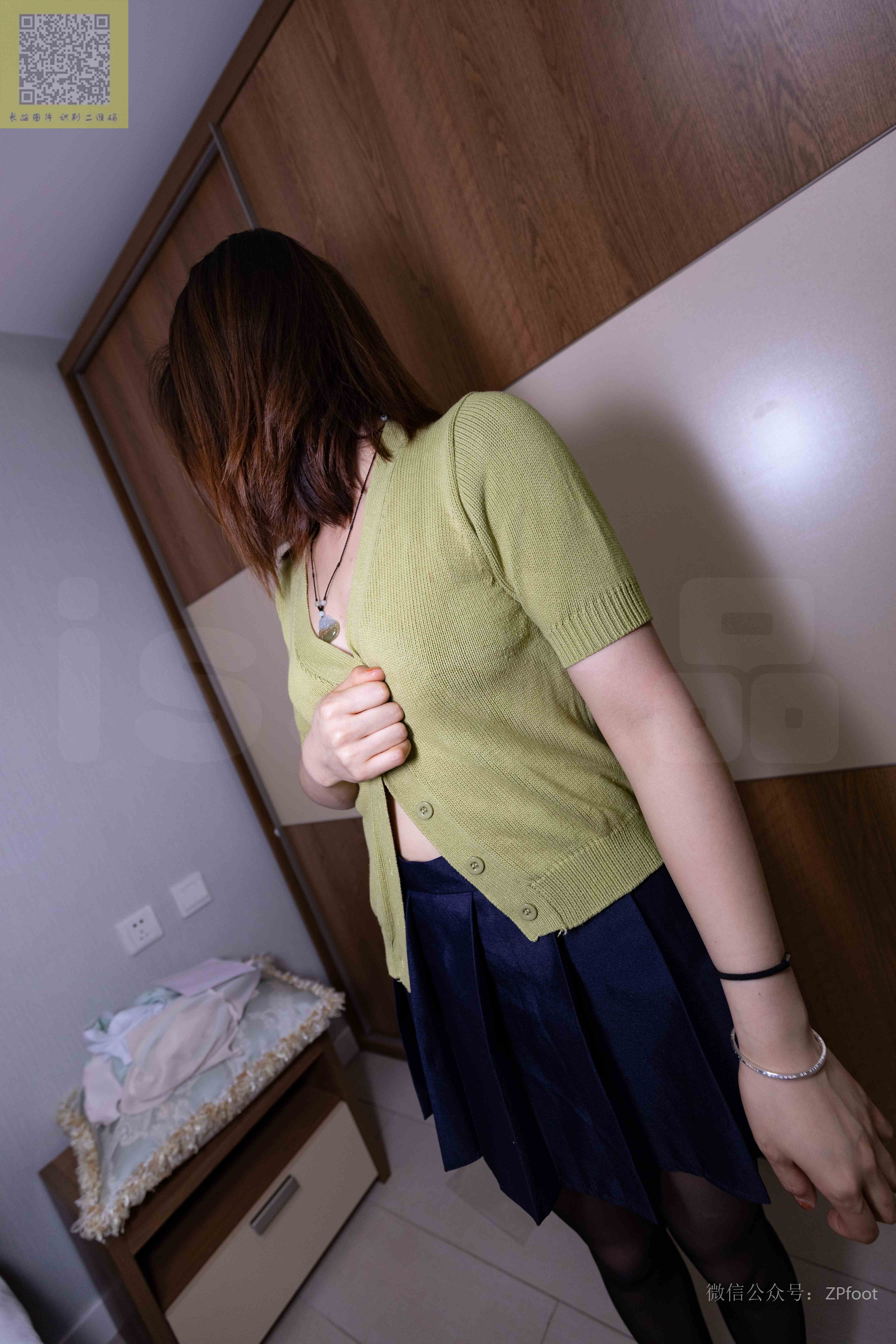 China Beauty Legs and feet 1205