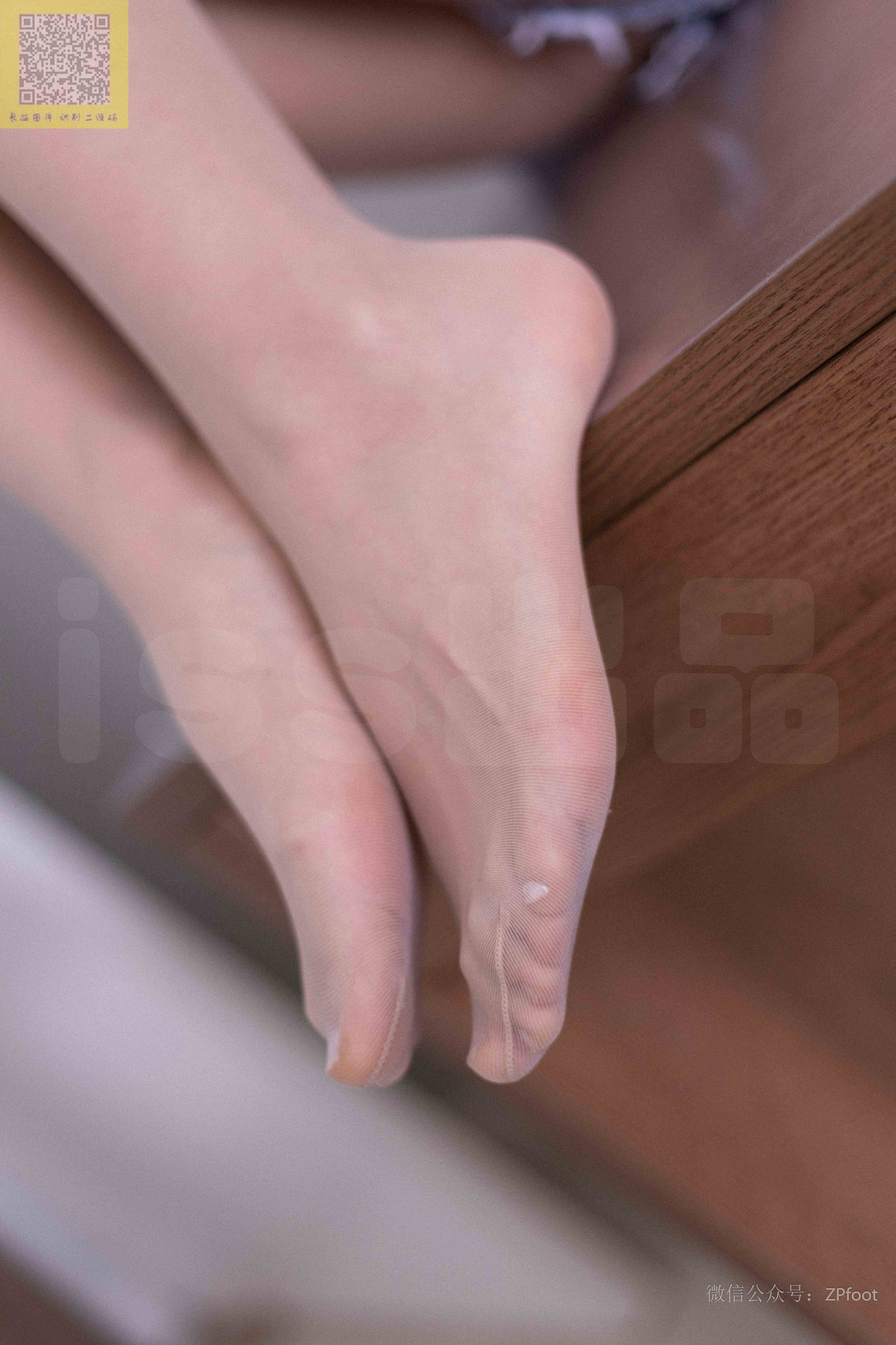 China Beauty Legs and feet 1207