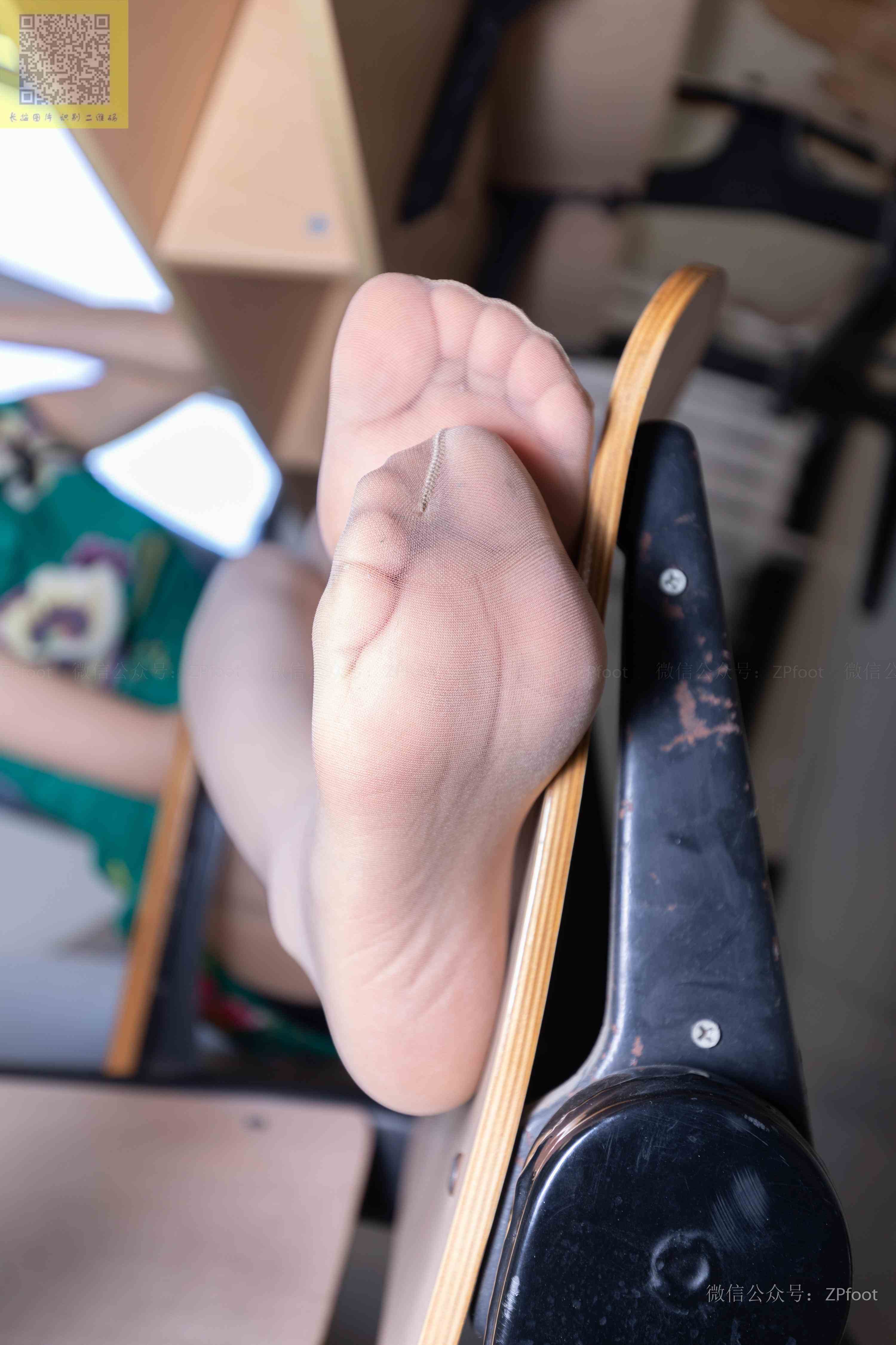 China Beauty Legs and feet 1212