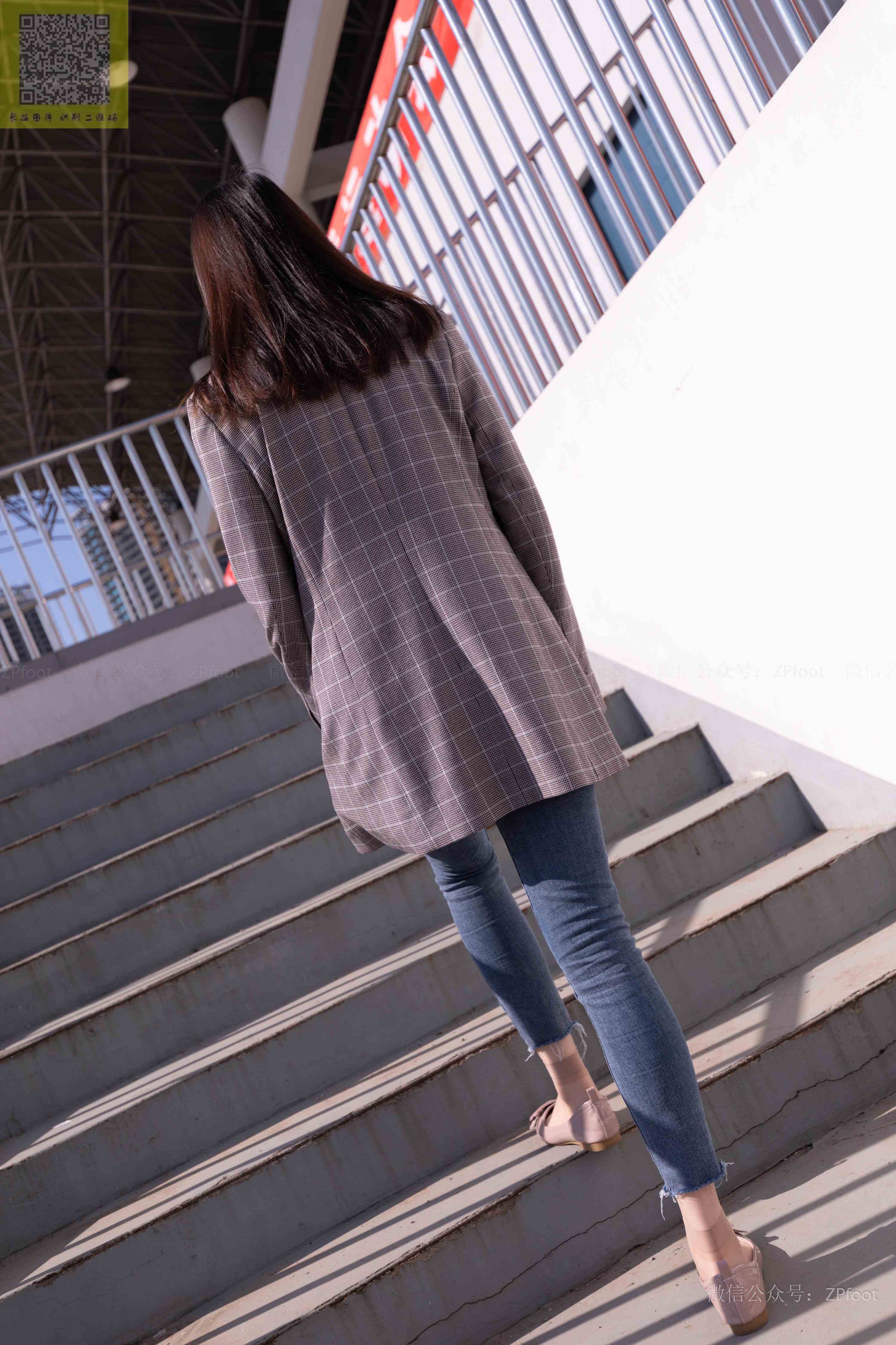 China Beauty Legs and feet 1213