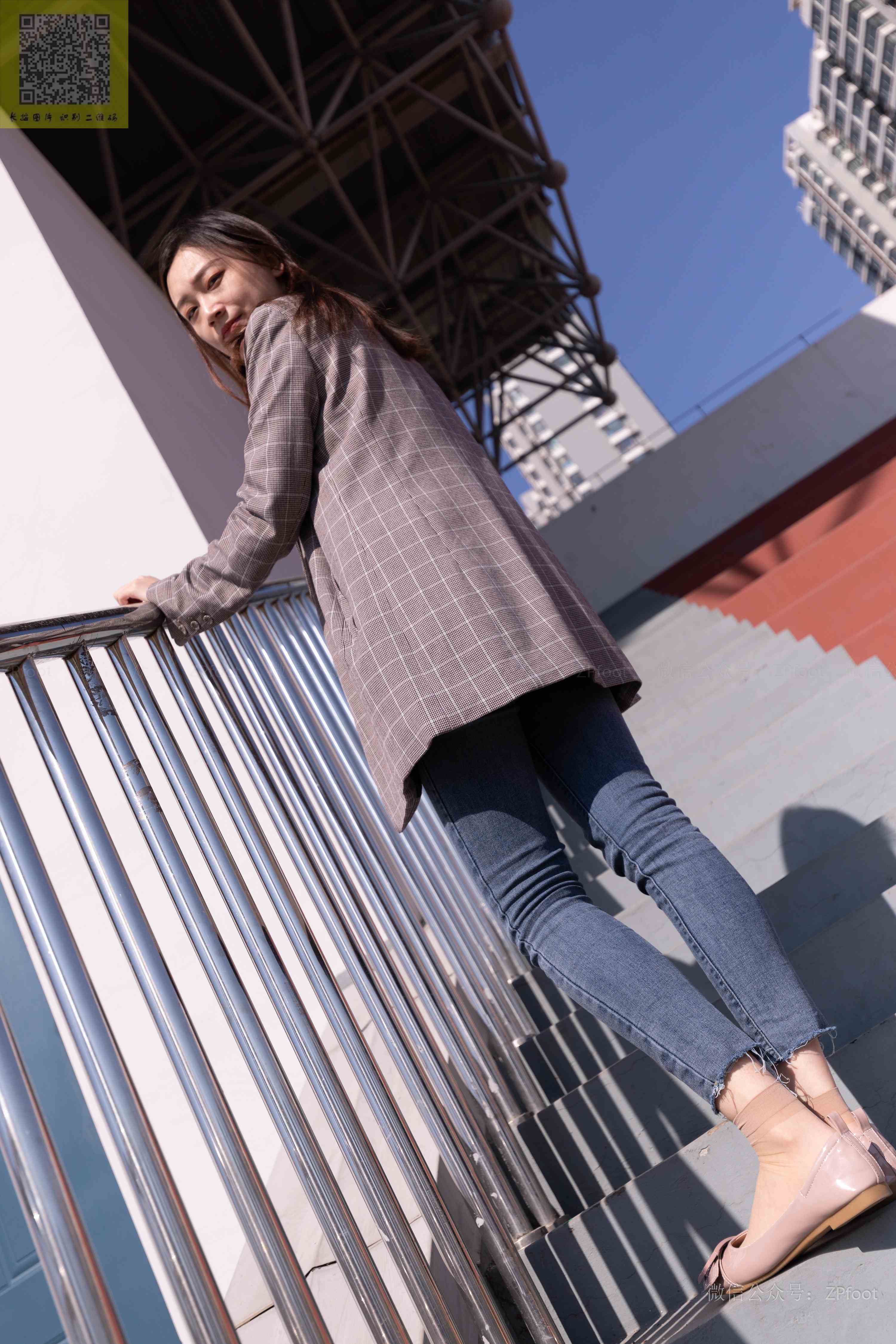 China Beauty Legs and feet 1213