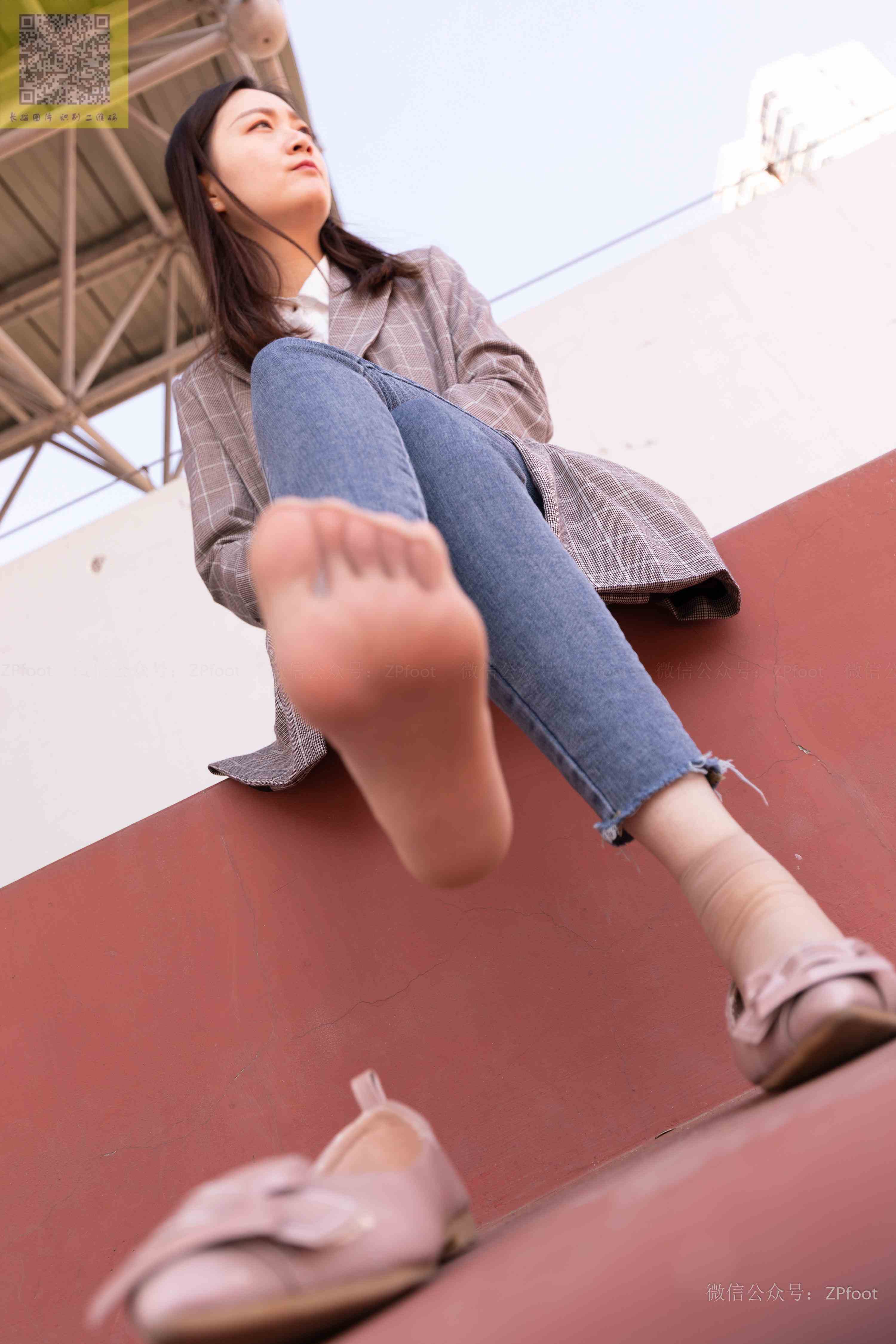 China Beauty Legs and feet 1213