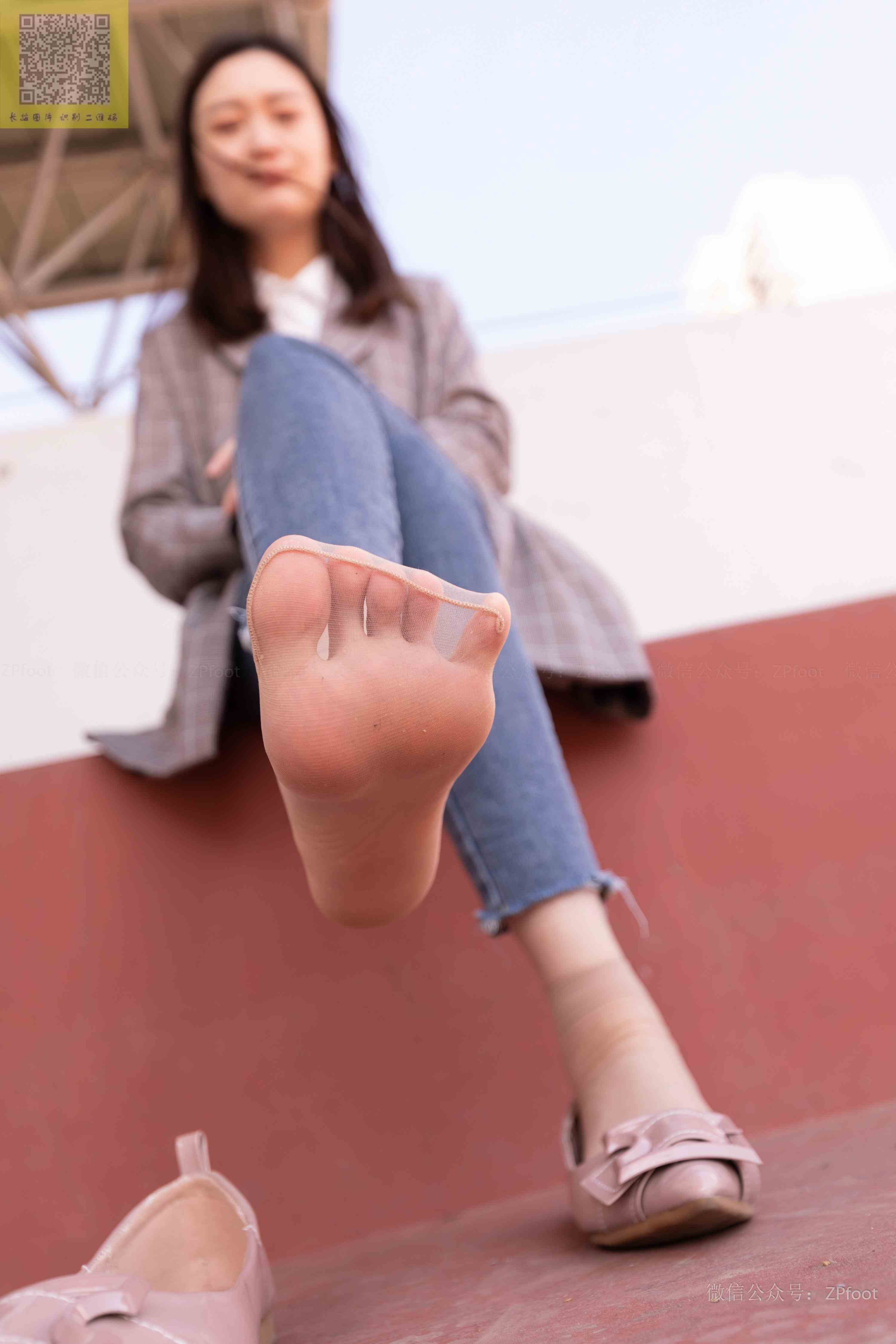 China Beauty Legs and feet 1213