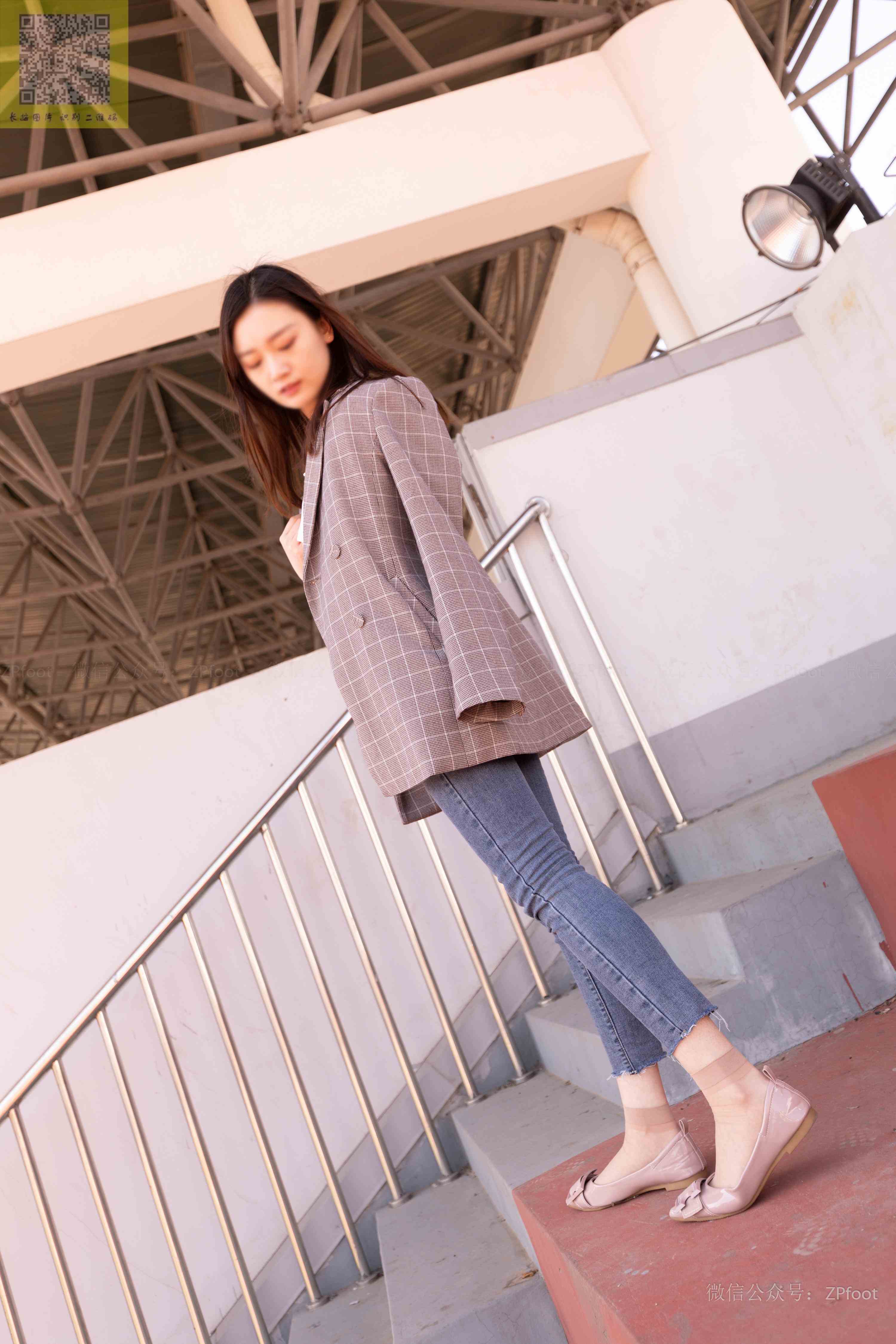 China Beauty Legs and feet 1213