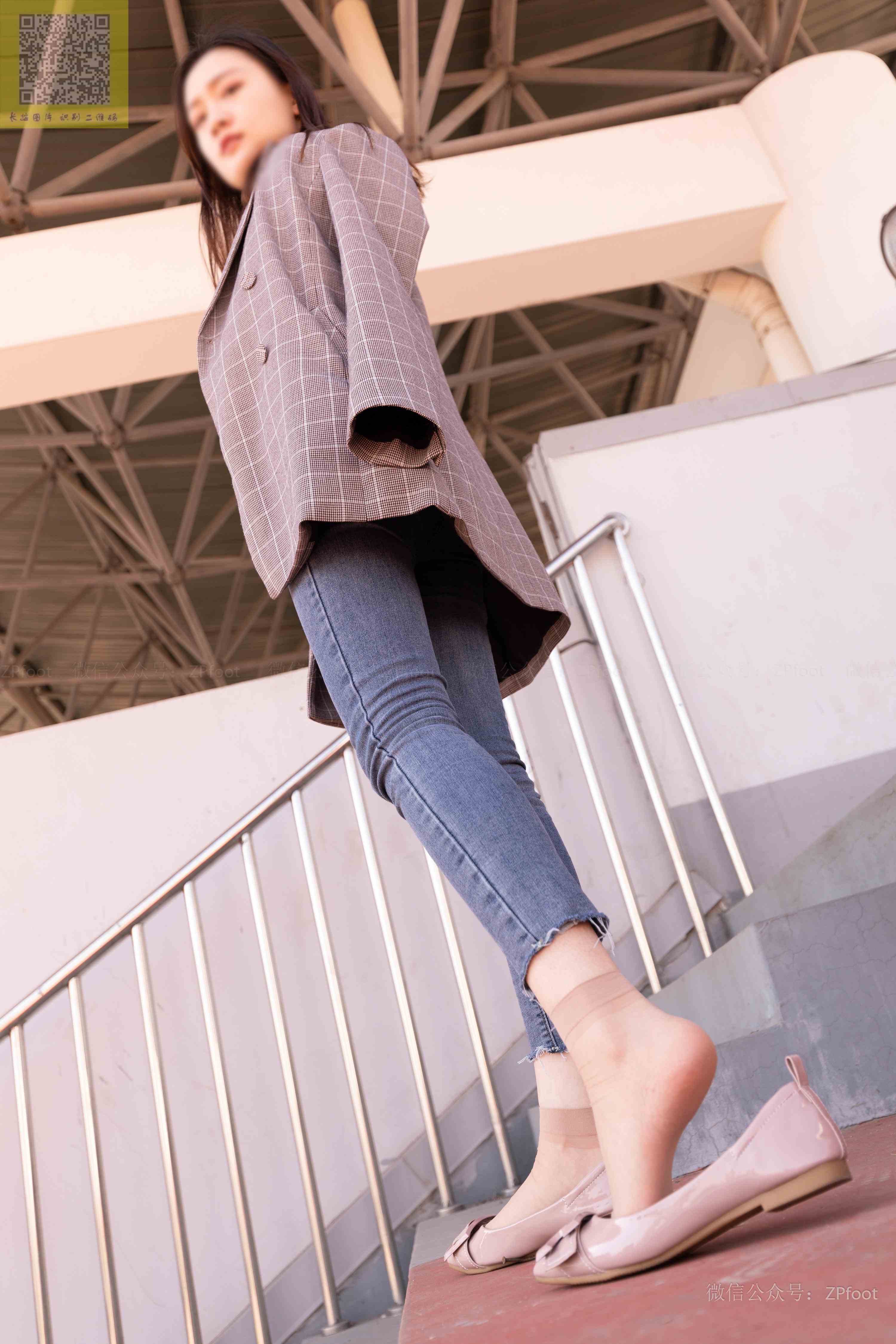 China Beauty Legs and feet 1213