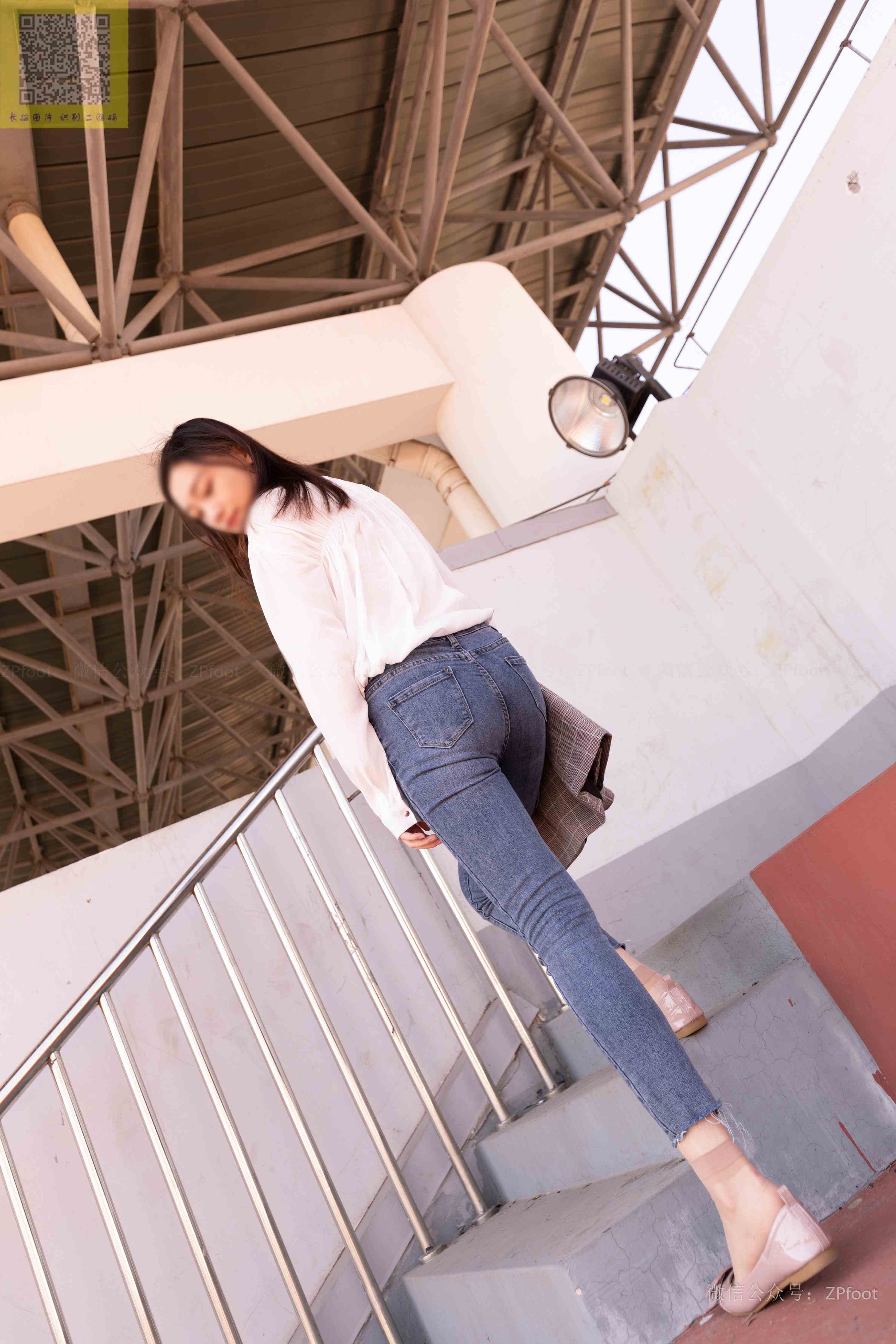 China Beauty Legs and feet 1213