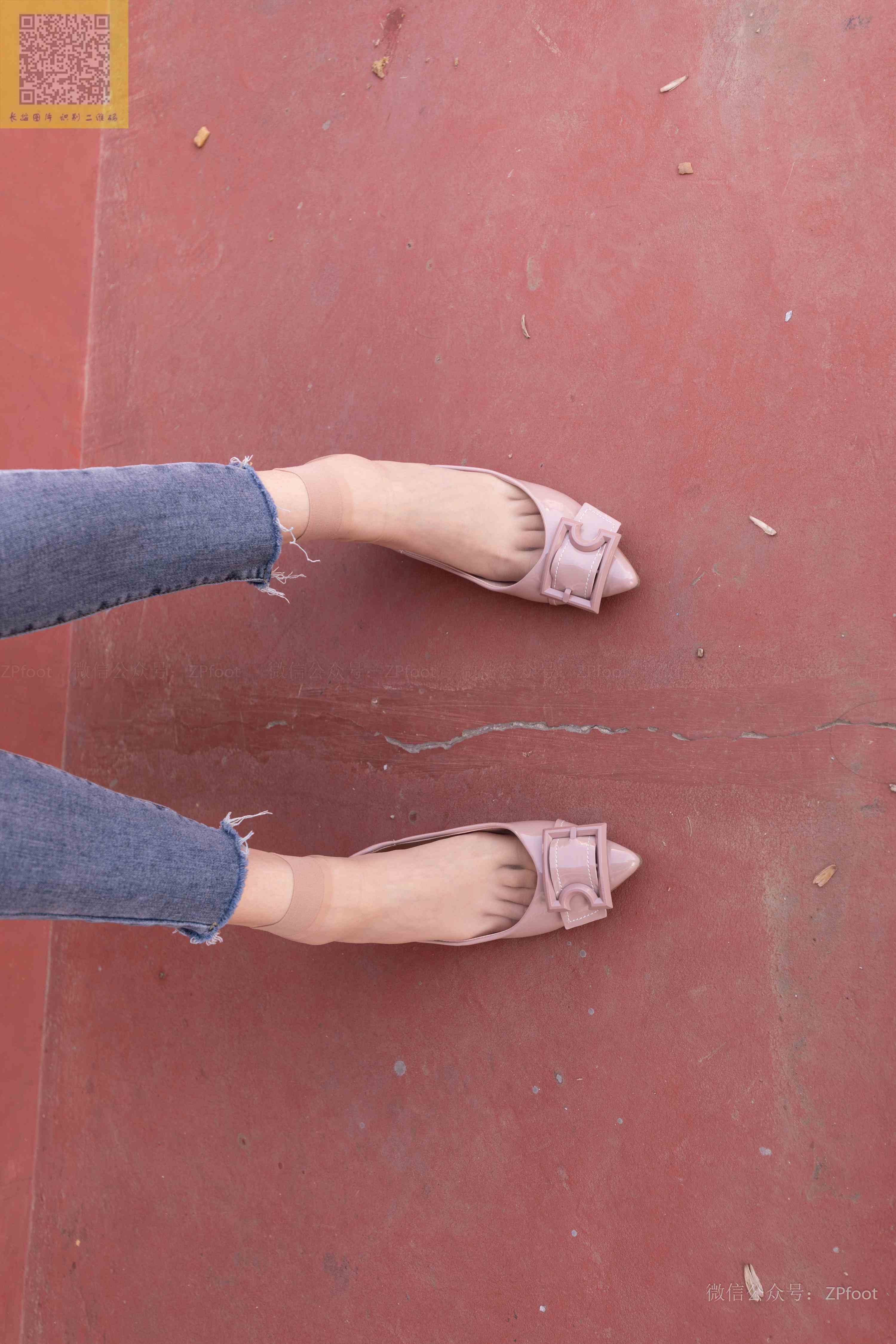 China Beauty Legs and feet 1213