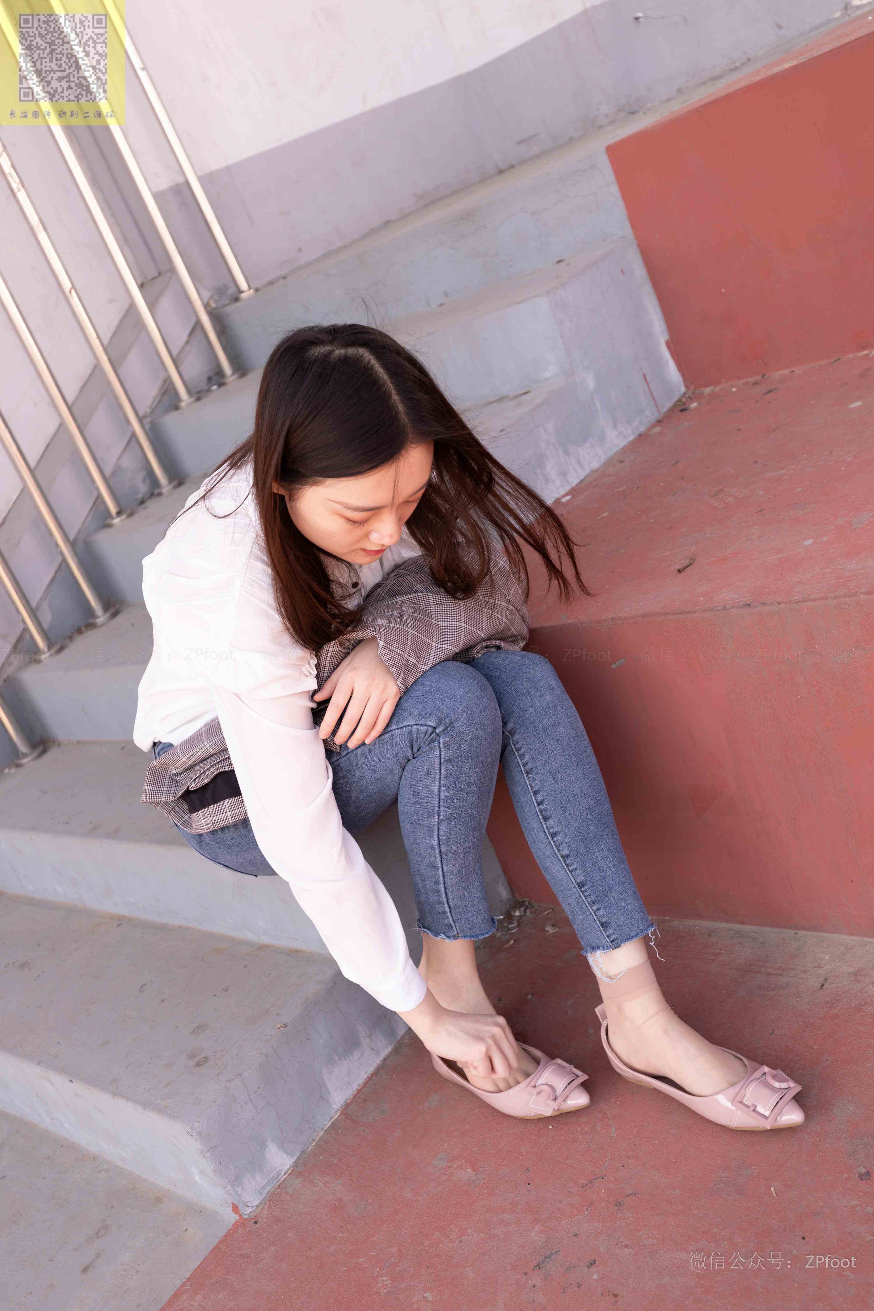 China Beauty Legs and feet 1213